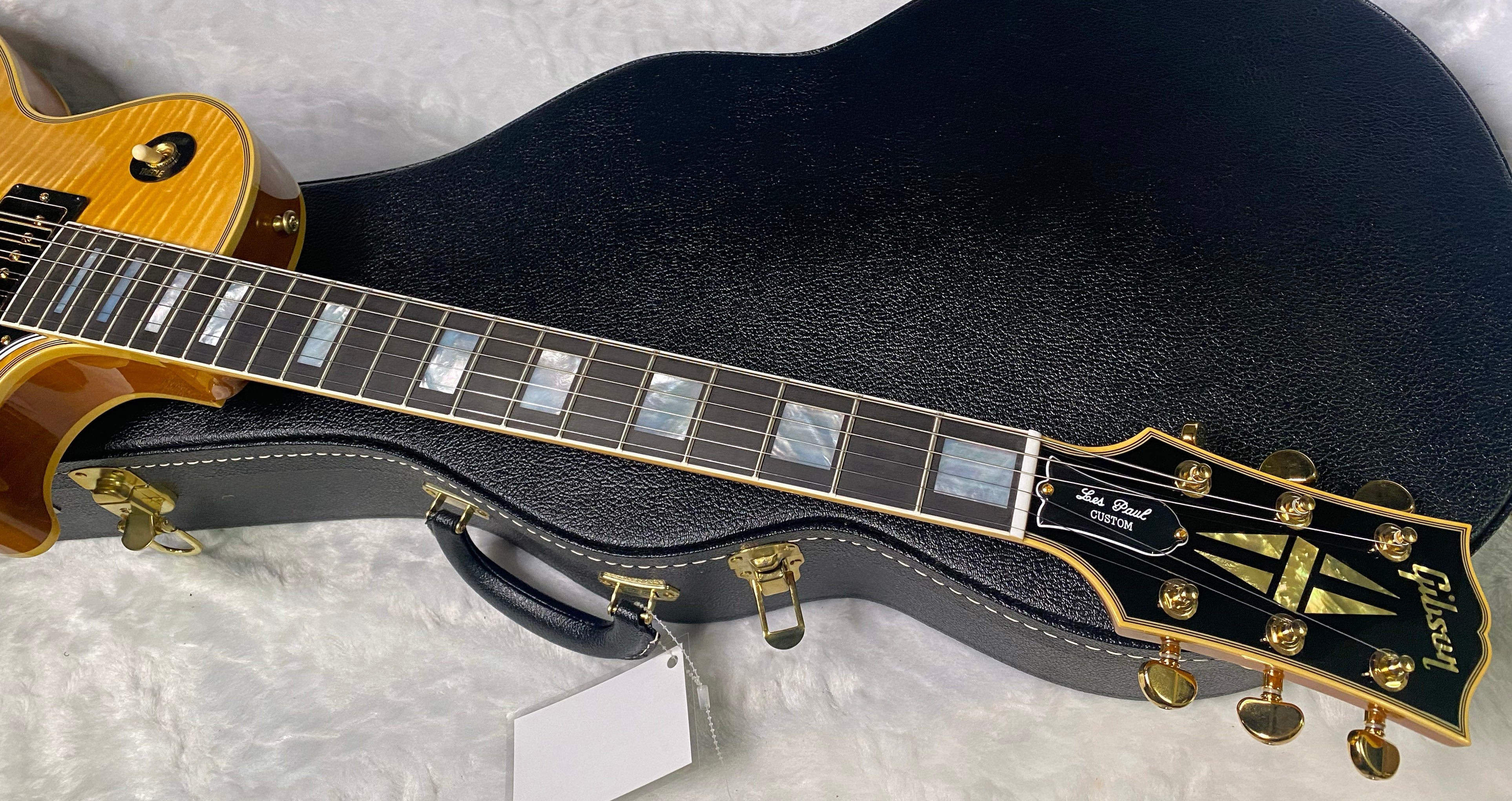 NEW! Gibson Dealer Select Custom Shop Les Paul Custom - Wild AAA Figured Flame Top - Antique Natural - Authorized Dealer - 8.6 lbs - G06813