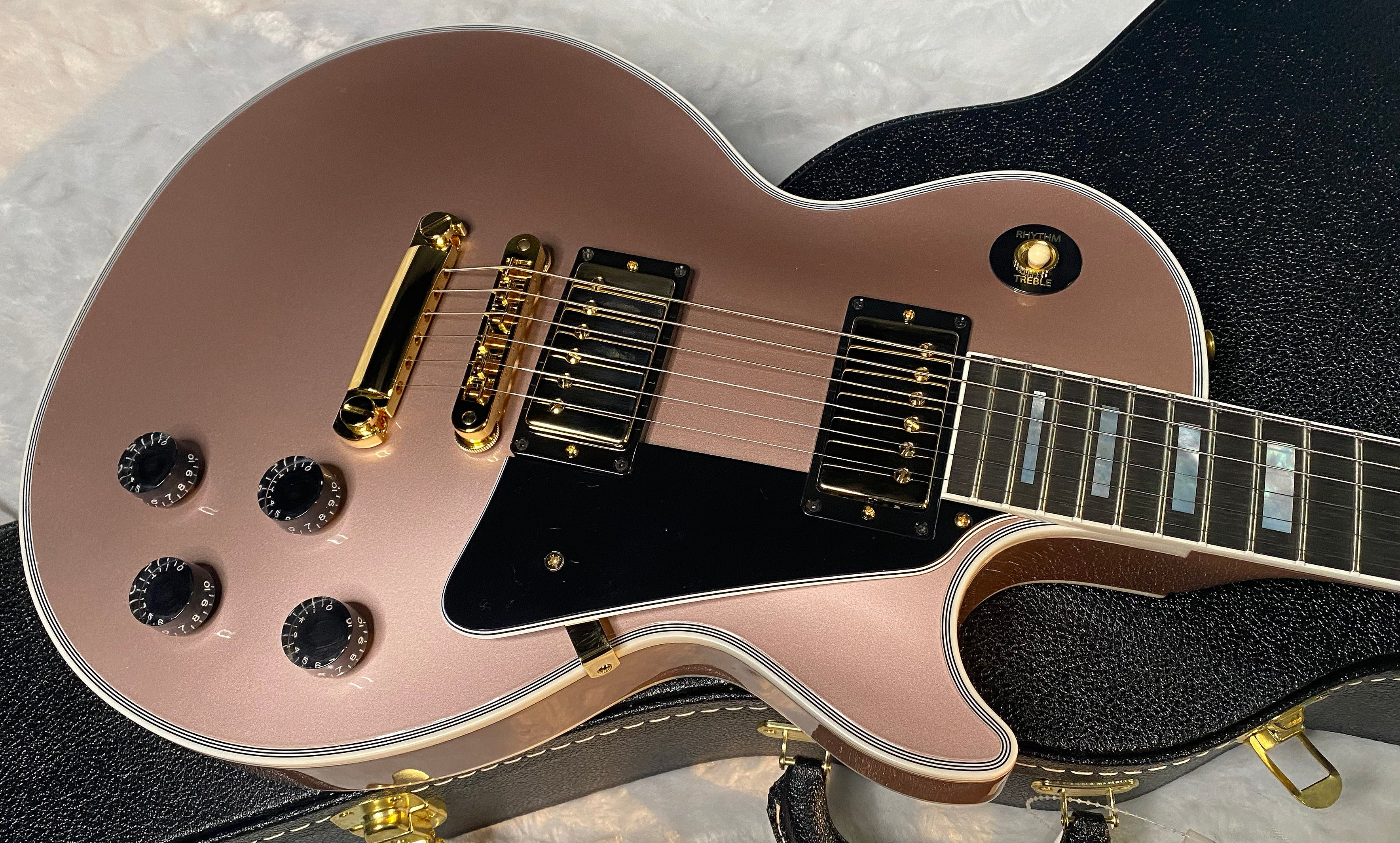 NEW! Gibson Dealer Select Custom Shop Les Paul Custom - Rose Gold - Authorized Dealer - Only 9.5 lbs - G06808