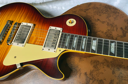 NEW ! Gibson Custom Shop 1959 Les Paul - Tri Burst VOS Finish - Authorized Dealer - Hand Picked Curly Maple Flame Top - MONSTER TOP - 8.2 lbs - G06801