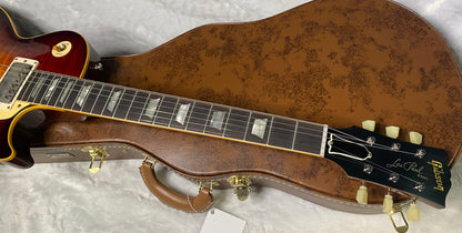 NEW ! Gibson Custom Shop 1959 Les Paul - Tri Burst VOS Finish - Authorized Dealer - Hand Picked Curly Maple Flame Top - MONSTER TOP - 8.2 lbs - G06801