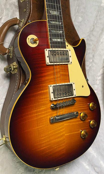 NEW ! Gibson Custom Shop 1959 Les Paul - Tri Burst VOS Finish - Authorized Dealer - Hand Picked Curly Maple Flame Top - MONSTER TOP - 8.2 lbs - G06801