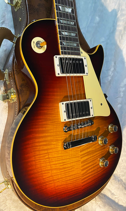 NEW ! Gibson Custom Shop 1960 Les Paul - Tri Burst Gloss Finish - Authorized Dealer - Hand Picked Curly Maple Flame Top - 8.65 lbs - G06818