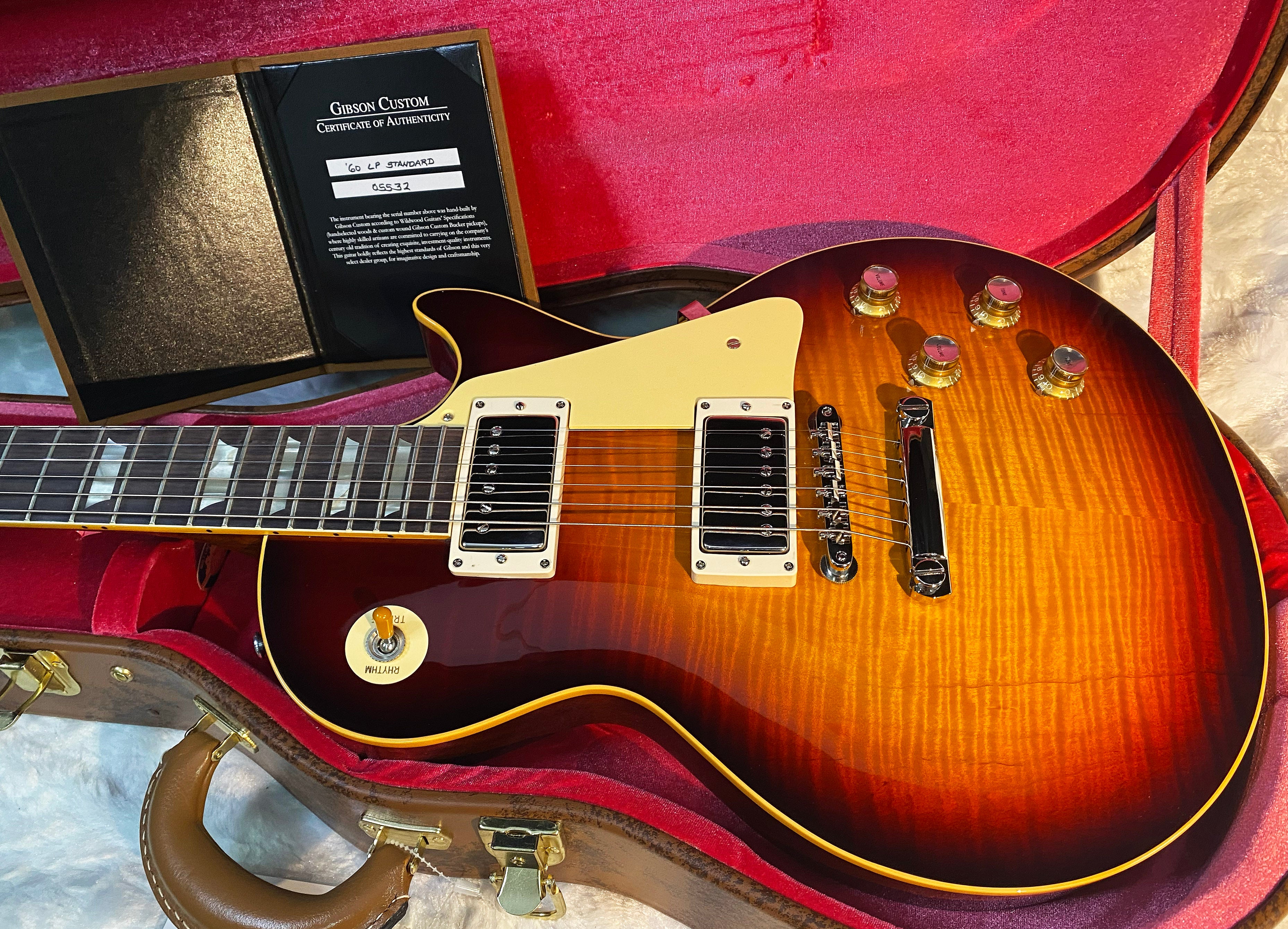 NEW ! Gibson Custom Shop 1960 Les Paul - Tri Burst Gloss Finish - Authorized Dealer - Hand Picked Curly Maple Flame Top - 8.65 lbs - G06818