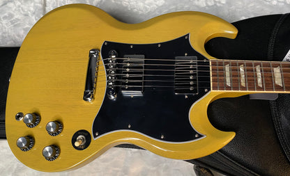 NEW ! Gibson SG Standard TV Yellow Finish - Original Gibson Leather Gig Bag - Authorized Dealer - Only 6.45 lbs - G06087