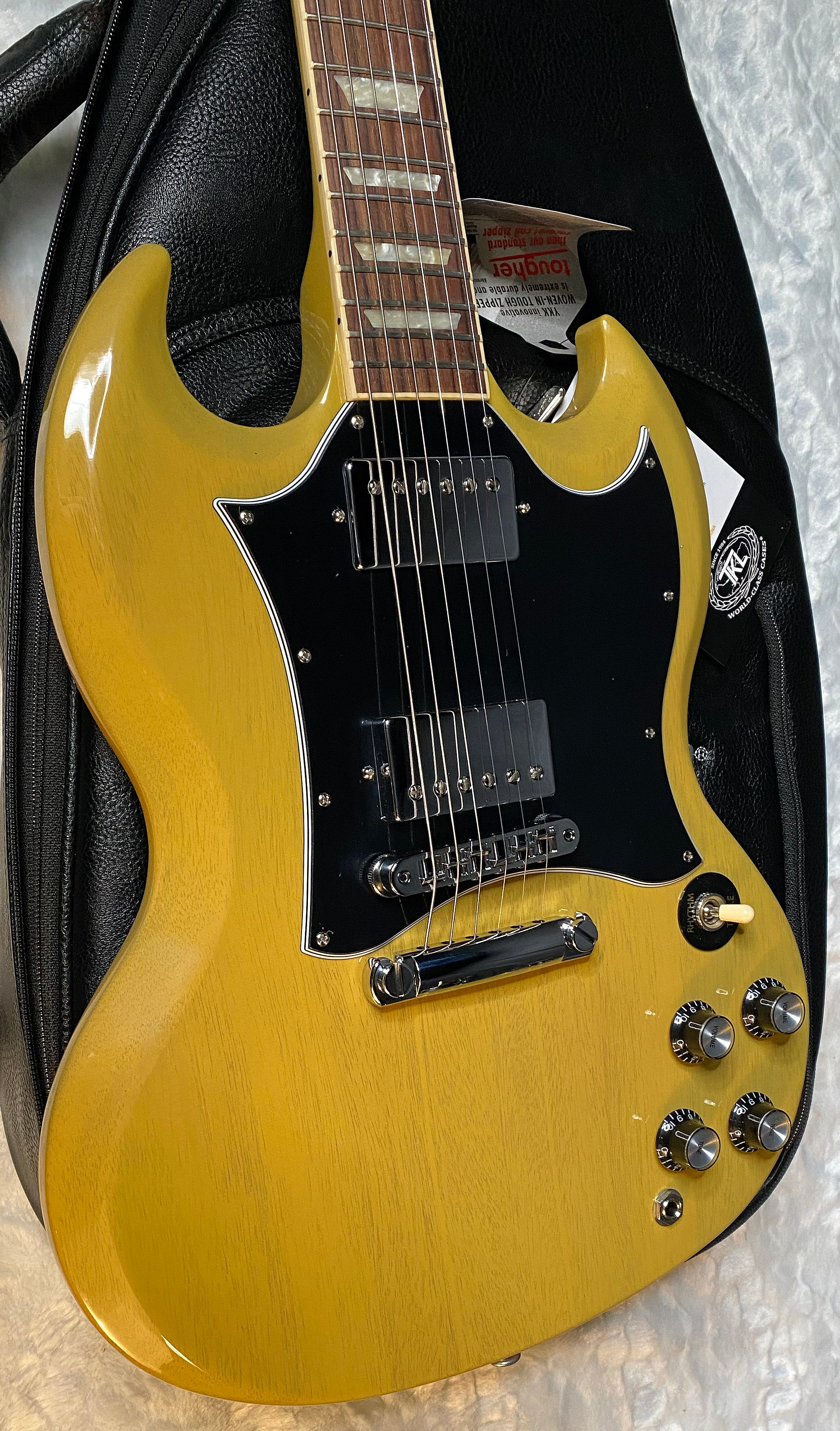 NEW ! Gibson SG Standard TV Yellow Finish - Original Gibson Leather Gig Bag - Authorized Dealer - Only 6.45 lbs - G06087