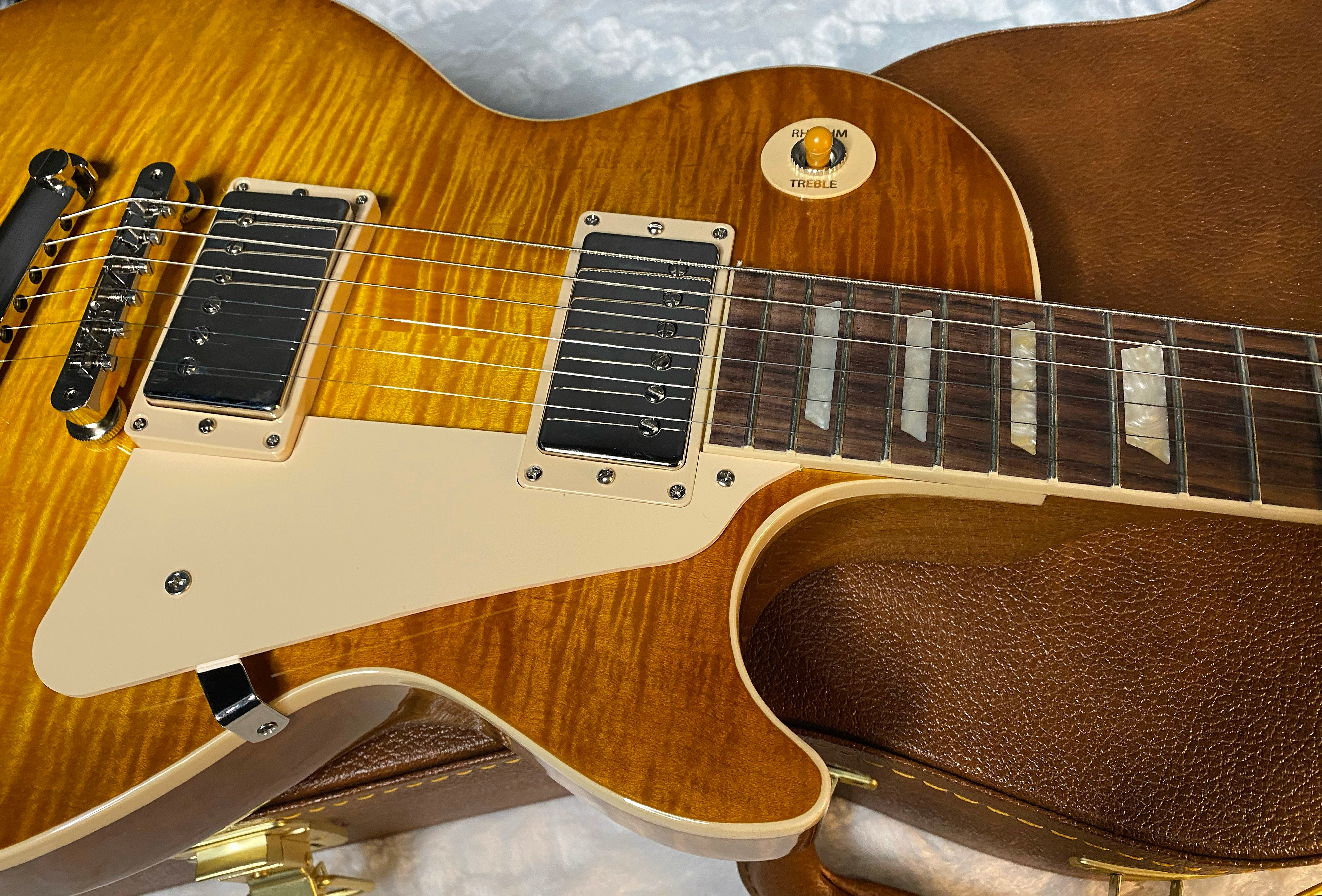 NEW! Gibson Les Paul 60's Standard - Honey Lemon Burst - Limited Edition - Authorized Dealer - AAA Flame Maple Top - 9.8 lbs - G06099