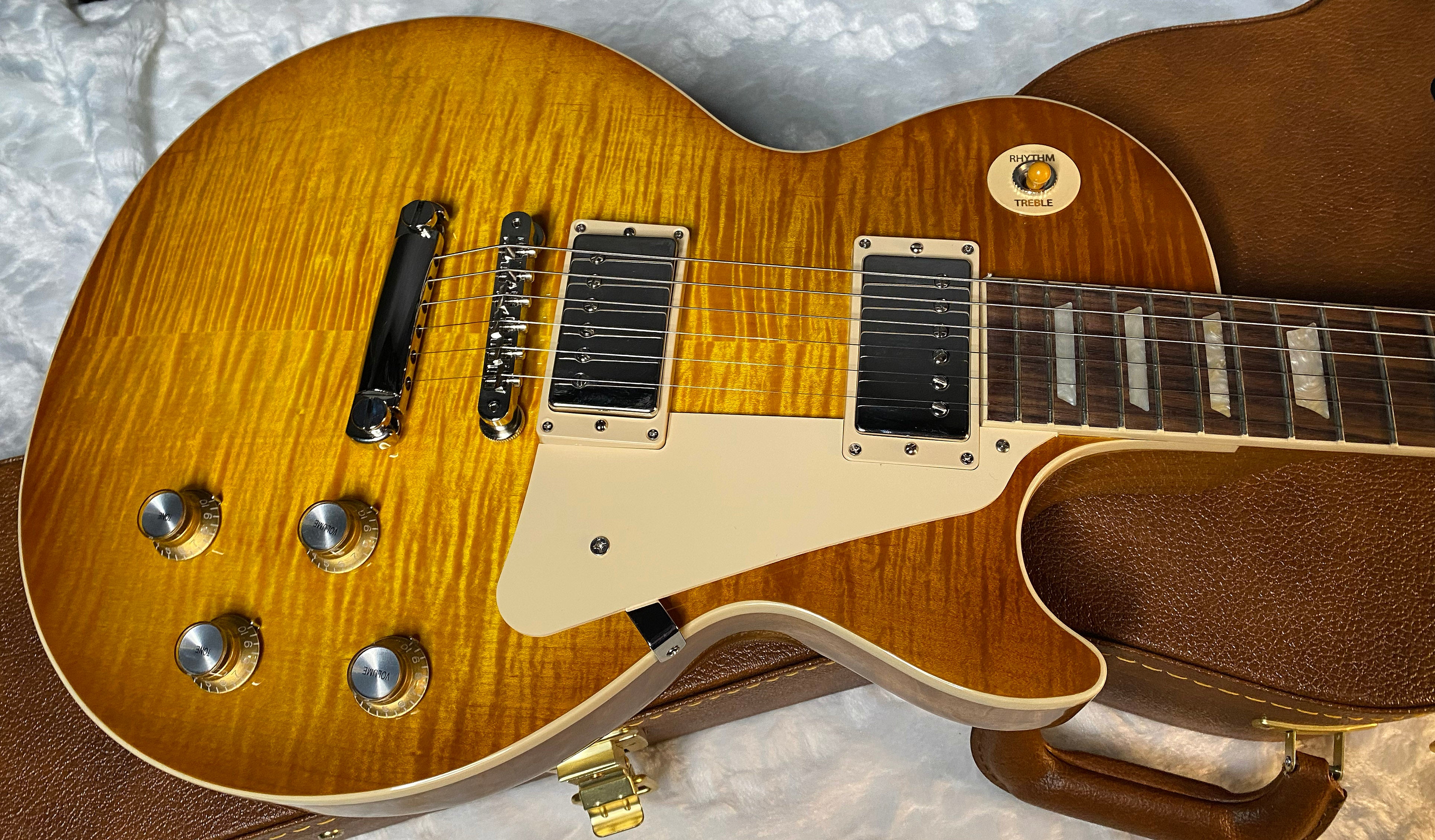 NEW! Gibson Les Paul 60's Standard - Honey Lemon Burst - Limited Edition - Authorized Dealer - AAA Flame Maple Top - 9.8 lbs - G06099