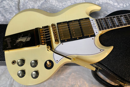 NEW! Gibson SG Standard '63 Custom Reissue Murphy Lab Ultra Light Aged with Maestro Vibrola 3 Pick-Up - Authorized Dealer - G06144