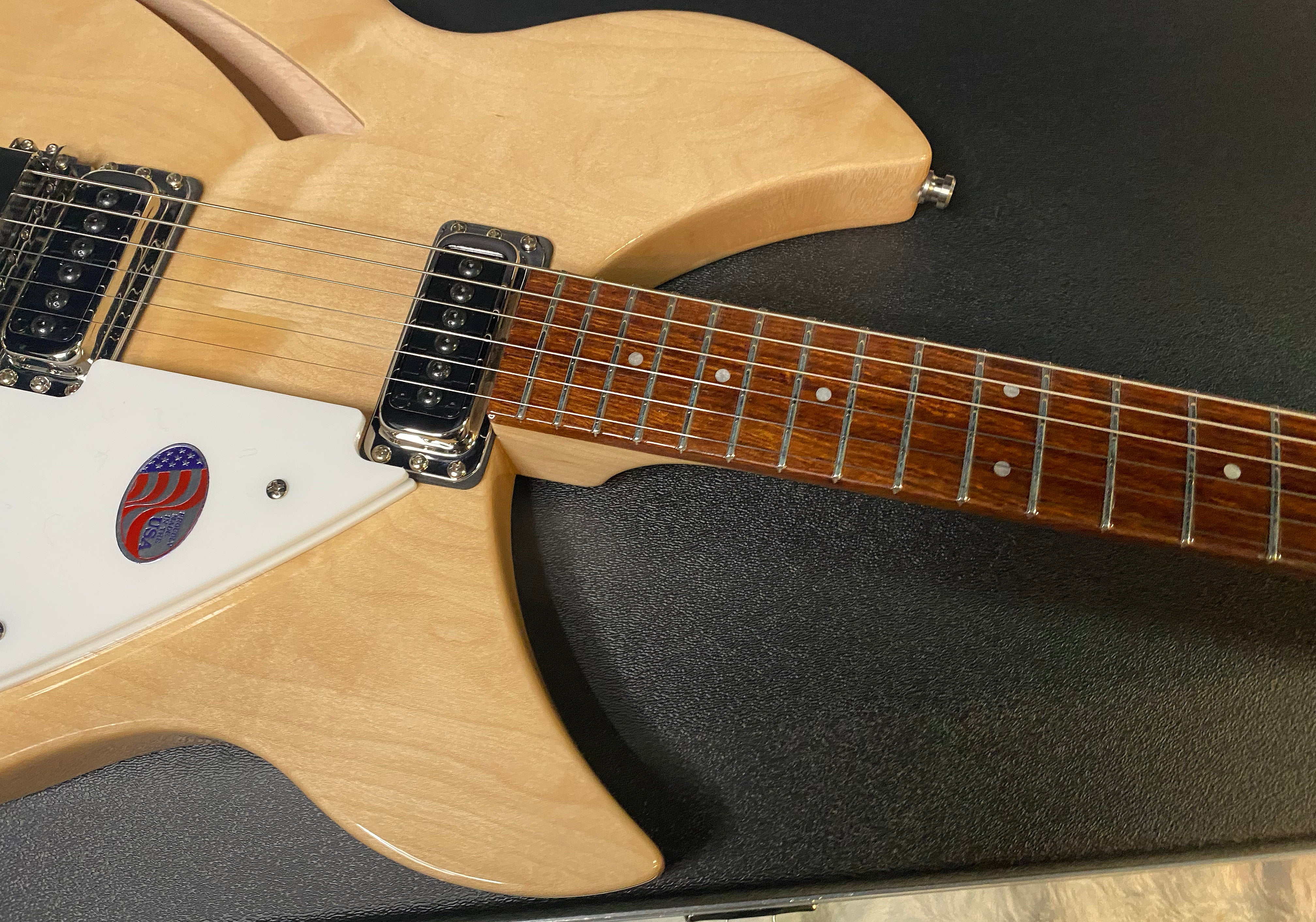 NEW! Rickenbacker 330 Maple Glo MG - Semi Hollow Electric Guitar - Flamed Maple Back! - Authorized Dealer - 7.5 lbs - G06834