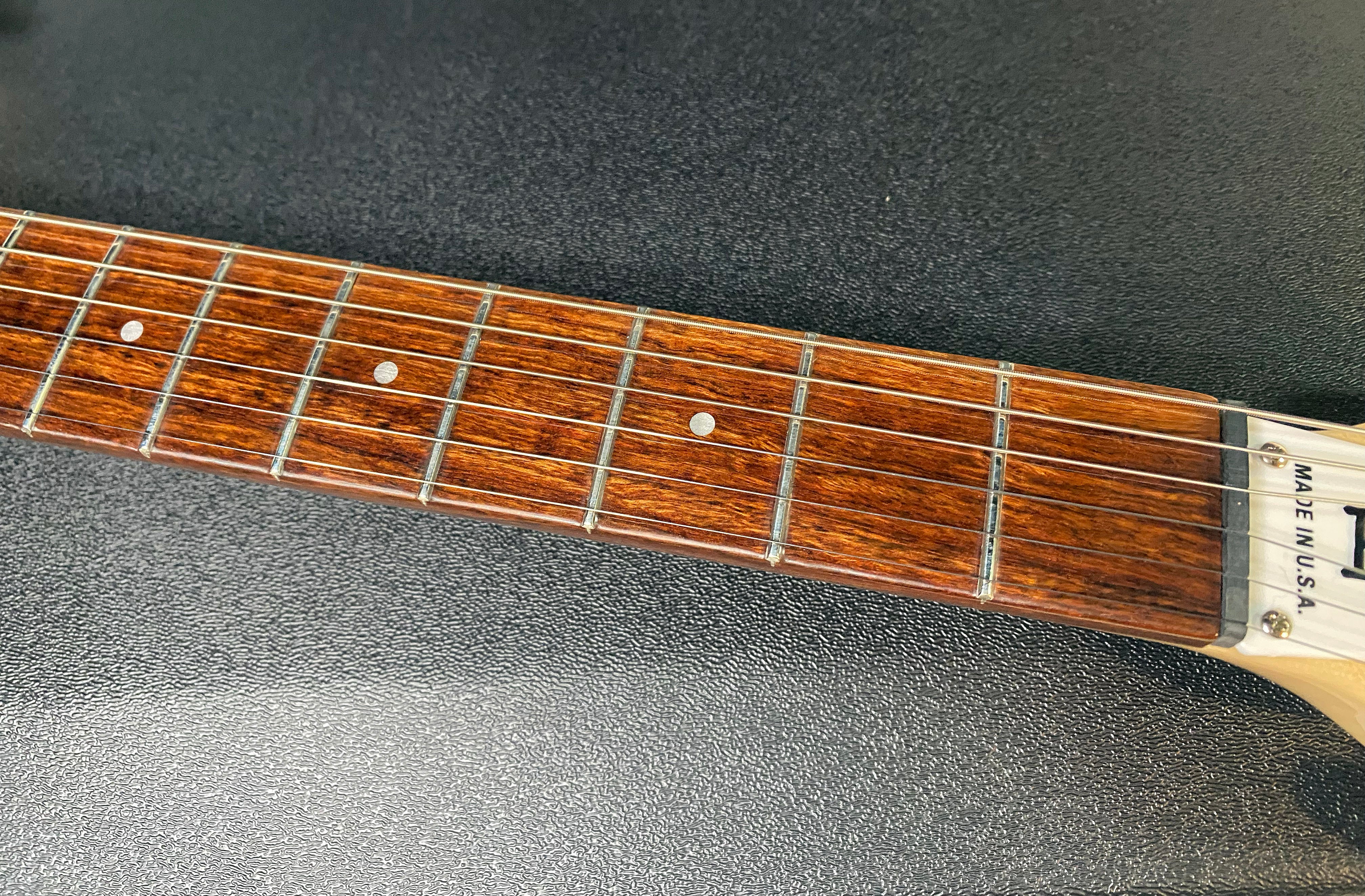 NEW! Rickenbacker 330 Maple Glo MG - Semi Hollow Electric Guitar - Flamed Maple Back! - Authorized Dealer - 7.5 lbs - G06834
