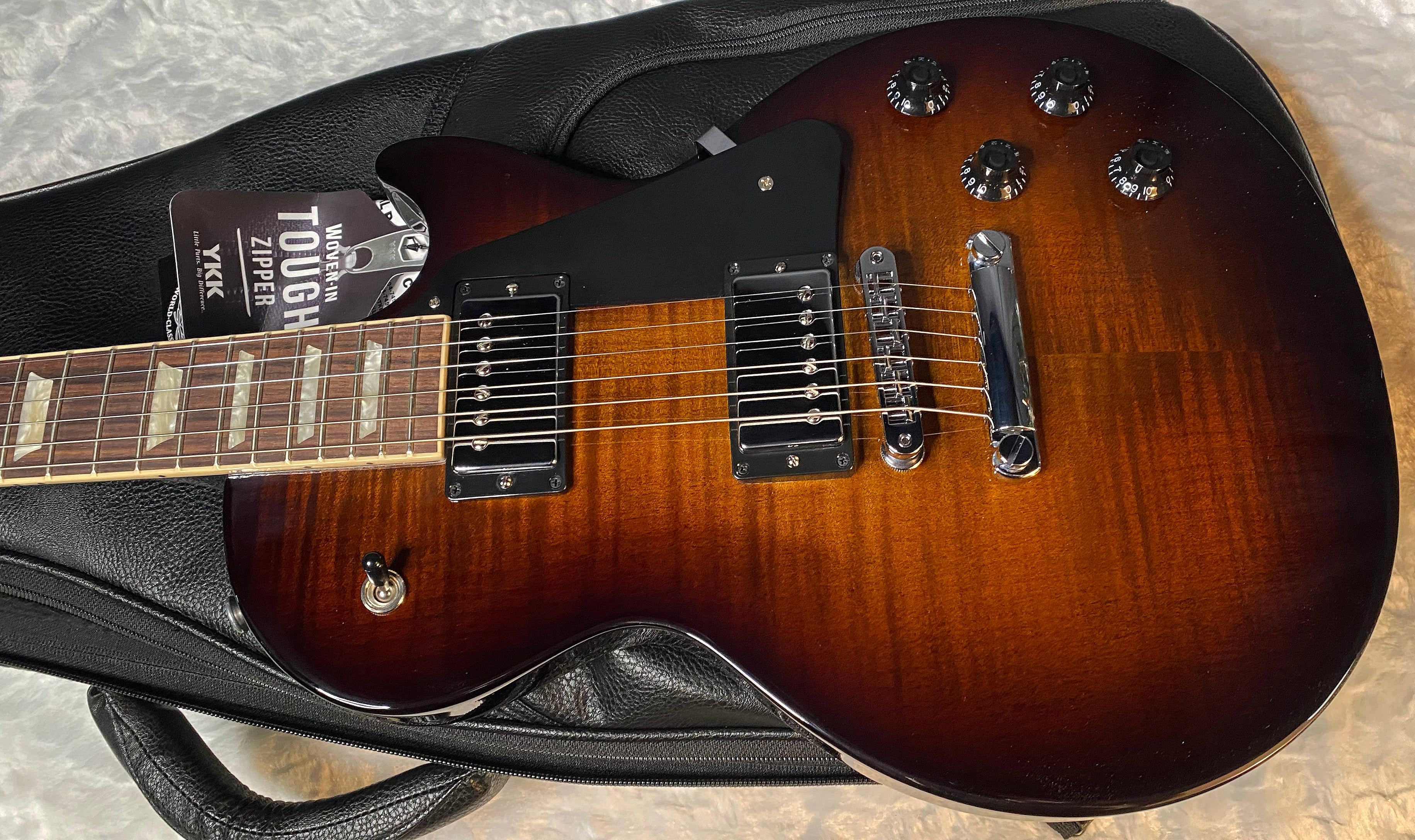 NEW! Gibson Les Paul Studio Electric Guitar - Smokehouse Burst - AA Flame Maple Top - 7.4lbs - Authorized Dealer - G06097