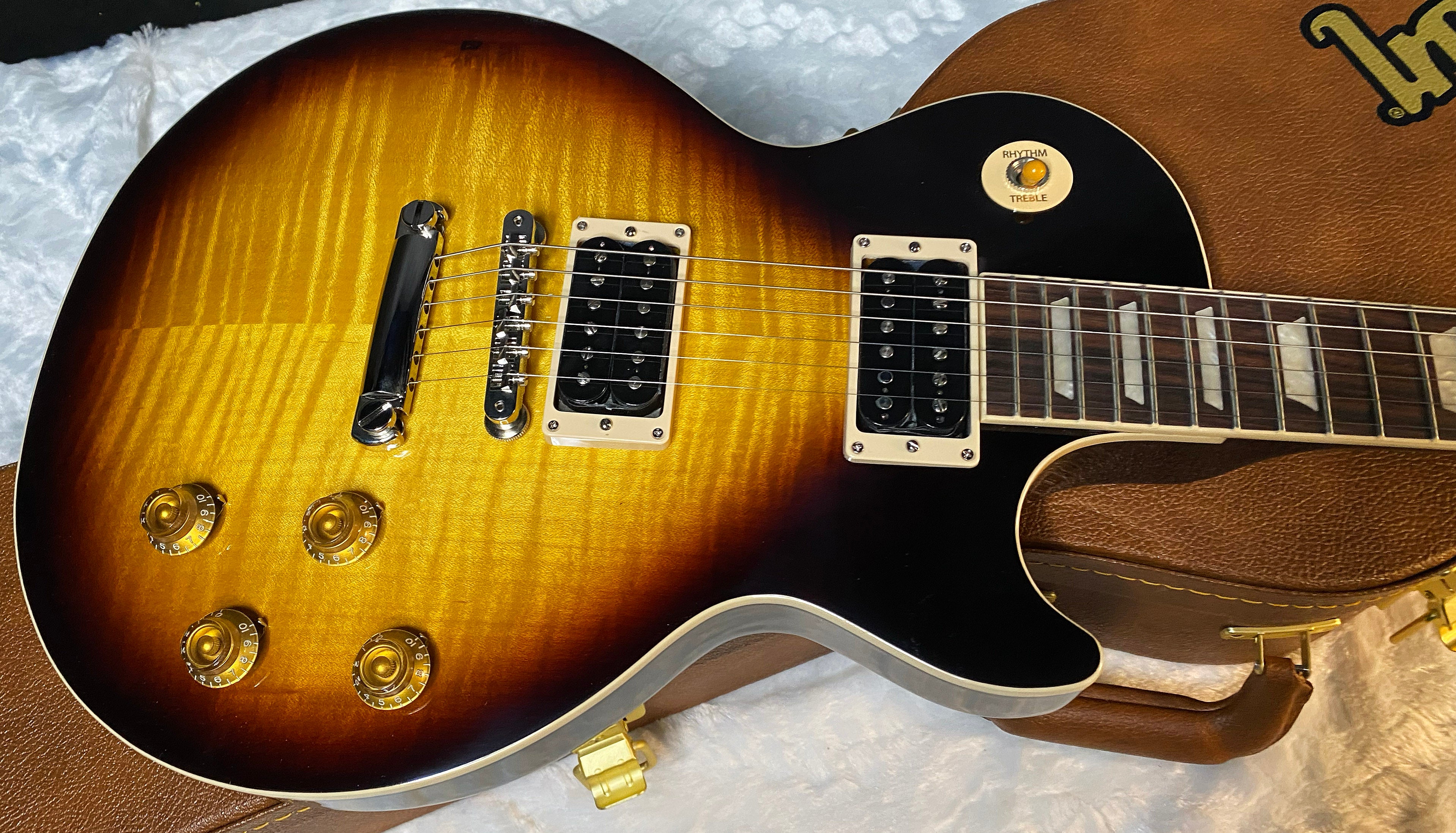 NEW ! Gibson Slash Les Paul Standard - November Burst - Only 8.45 lbs - Authorized Dealer - G06089