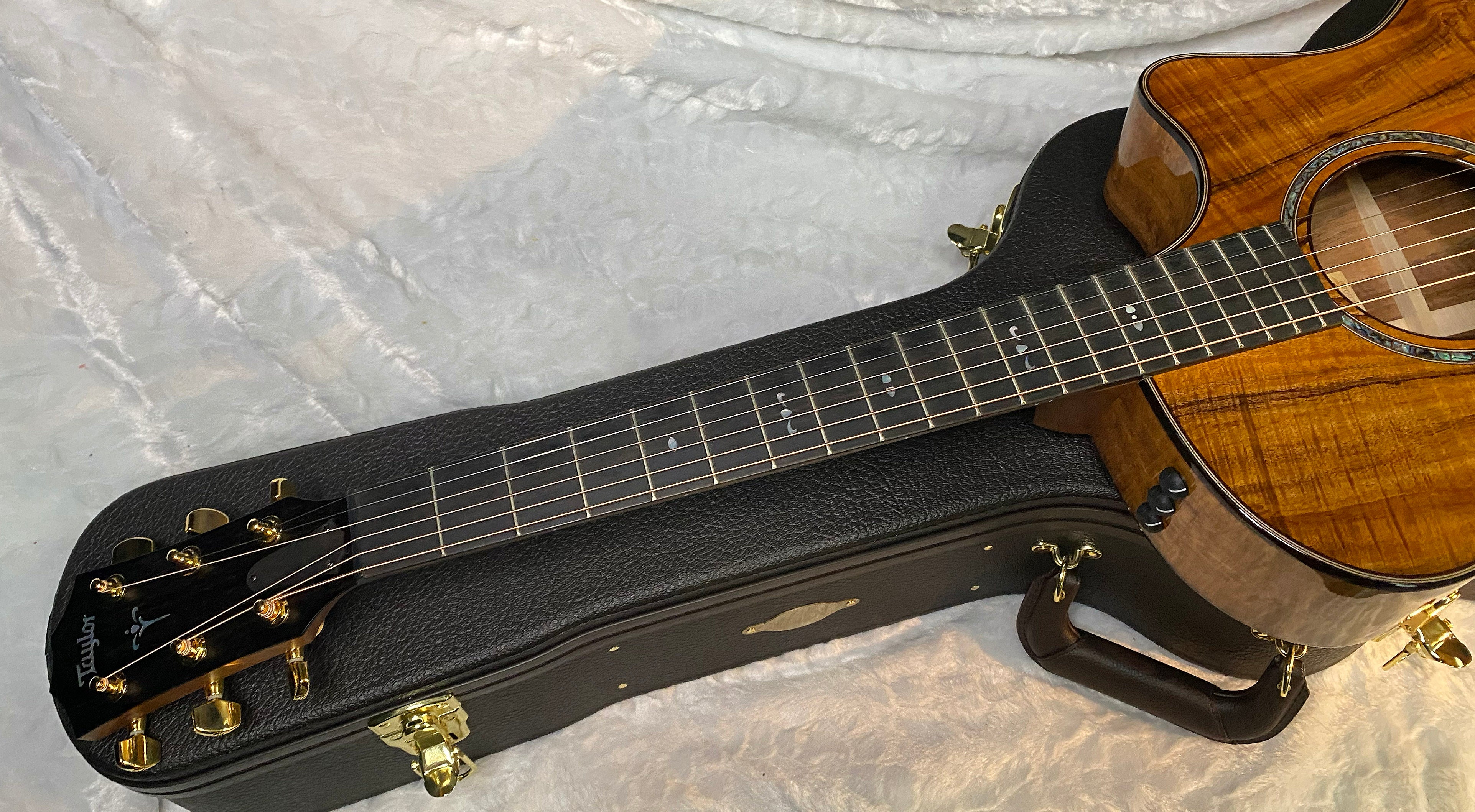 NEW! Taylor Custom 724ce Acoustic-Electric Guitar - Natural Gloss - AAAAA Hand Picked Koa - WOW! Authorized Dealer - G06840