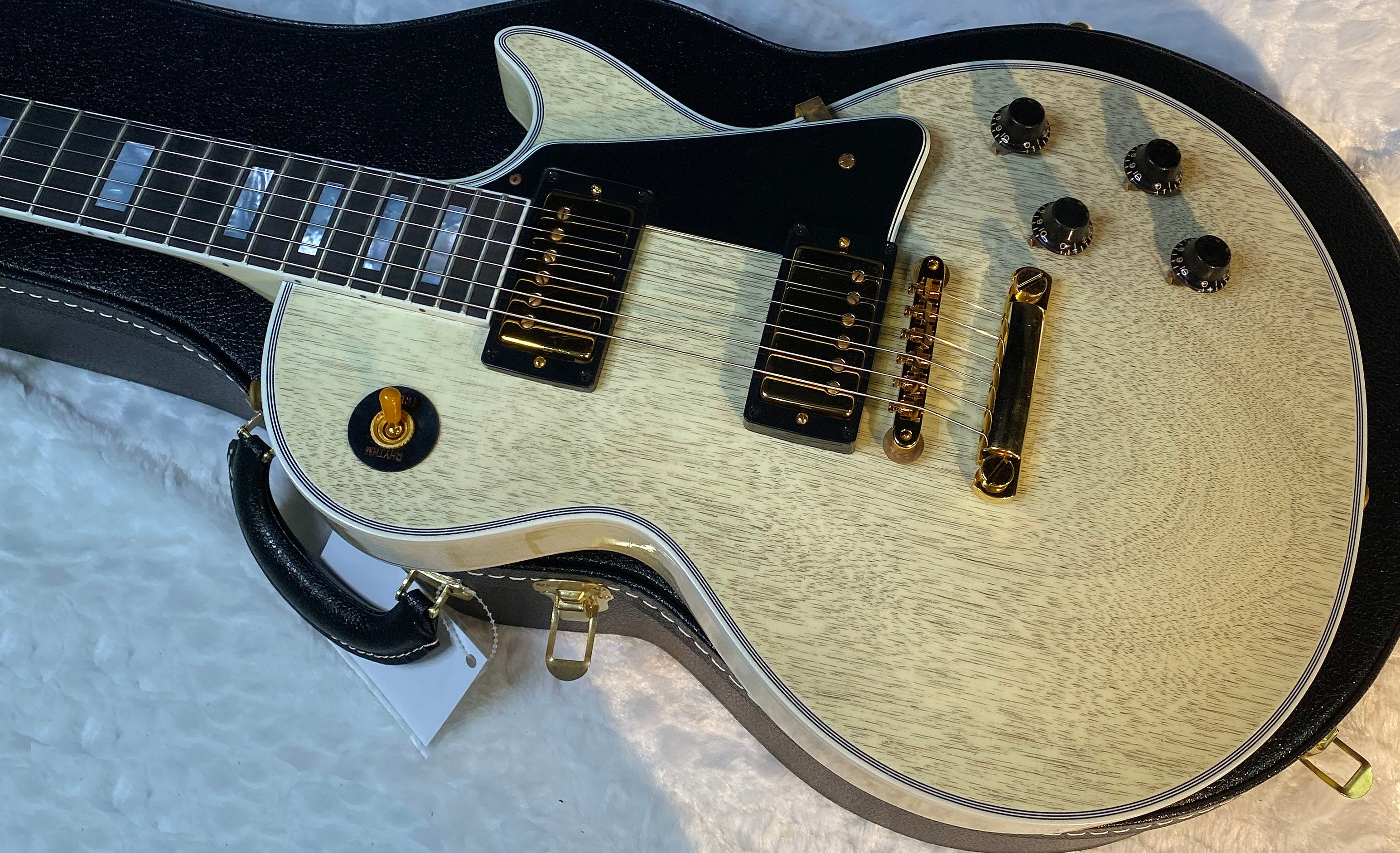 NEW! Gibson Les Paul Custom 1957 Reissue Murphy Lab Ultra Light Aged - Custom Ordered in TV White - Custom Shop - 8.9 lbs - Authorized Dealer - G06795