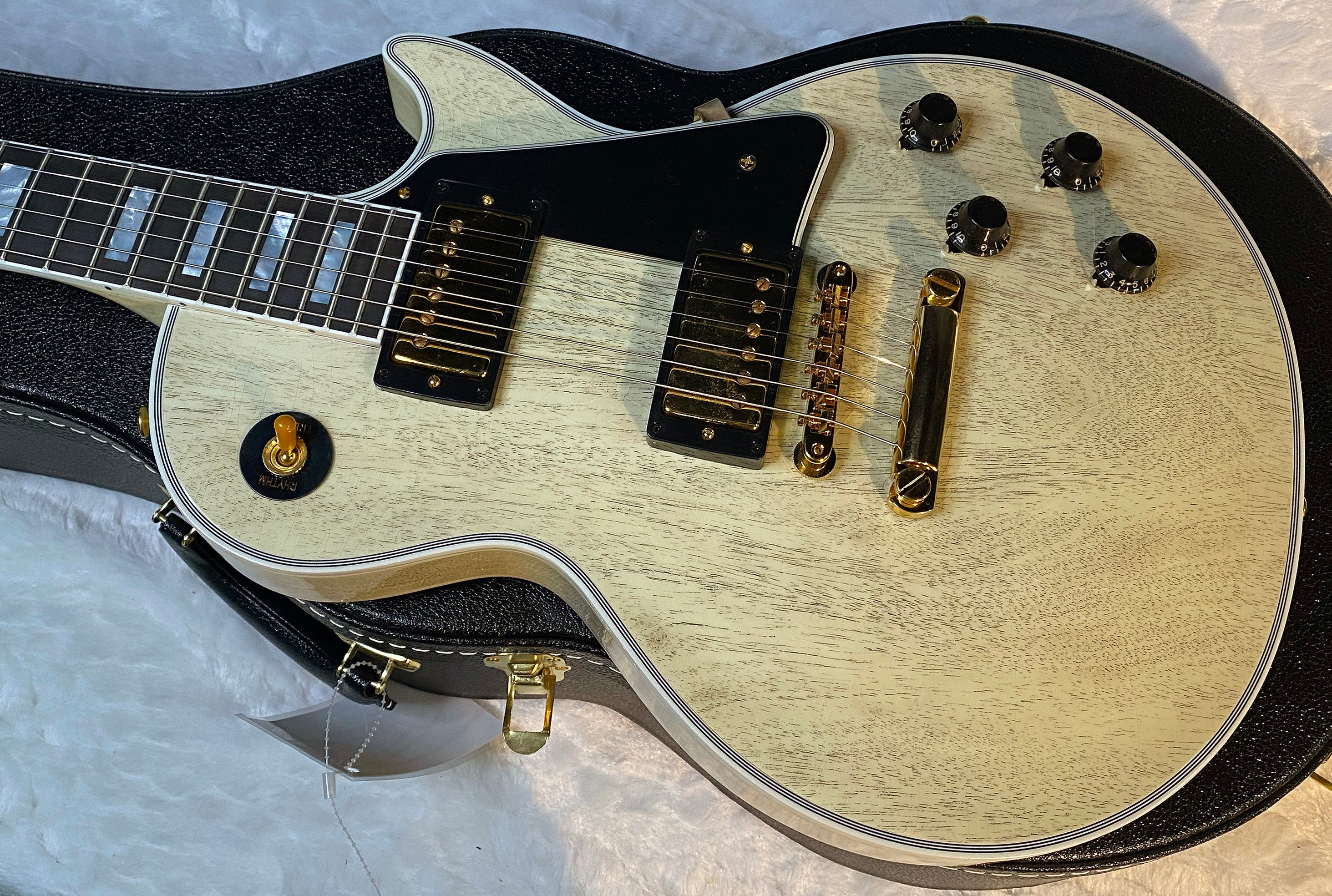 NEW! Gibson Les Paul Custom 1957 Reissue Murphy Lab Ultra Light Aged - Custom Ordered in TV White - Custom Shop - 8.5 lbs - Authorized Dealer - G06803