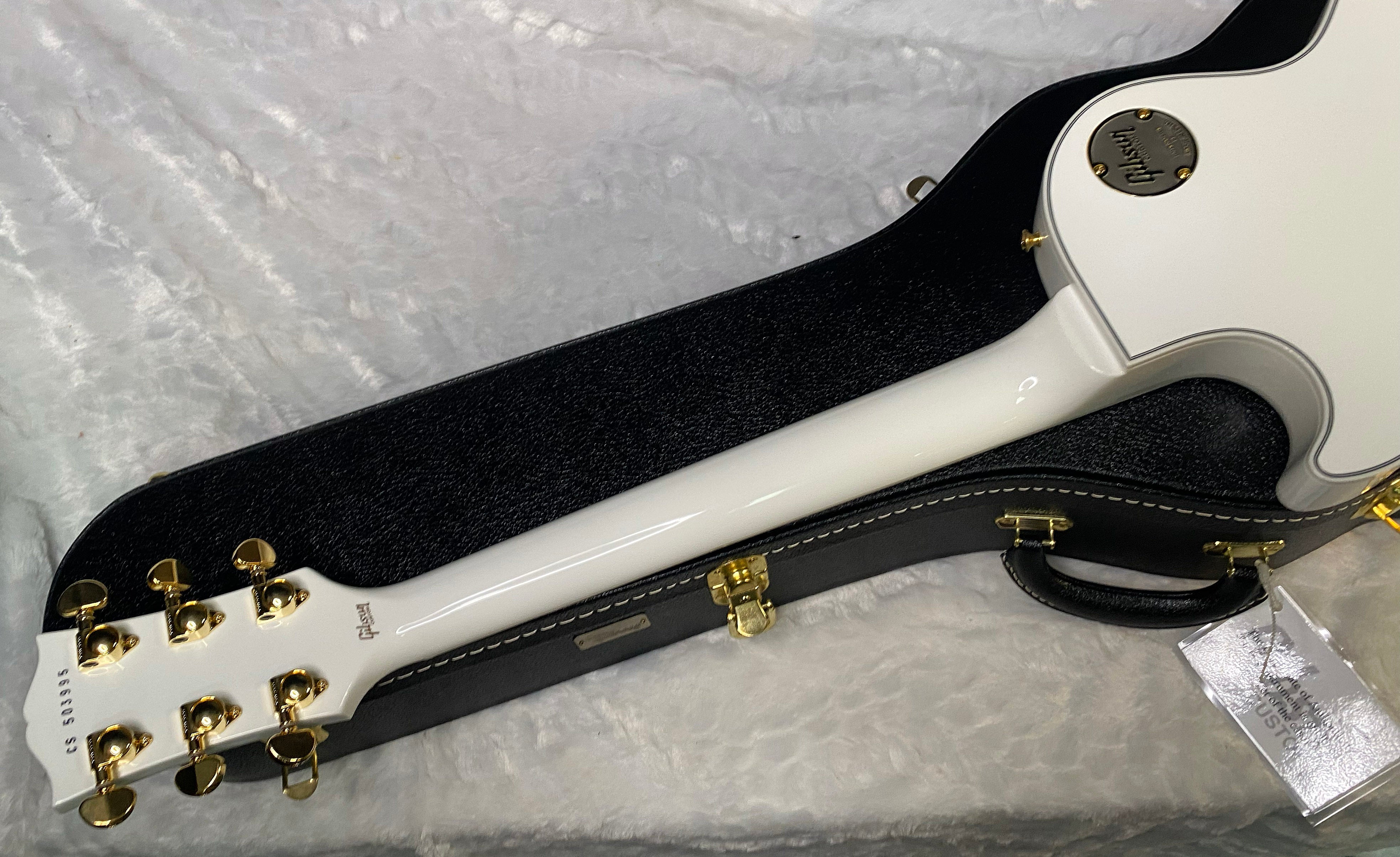 NEW! Gibson Les Paul Custom - Alpine White - Ebony Board - Authorized Dealer - 10.1 lbs - G06424