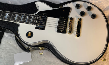 NEW! Gibson Les Paul Custom - Alpine White - Ebony Board - Authorized Dealer - 9.9 lbs - G06440