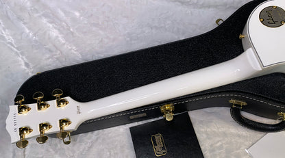 NEW! Gibson Les Paul Custom - Alpine White - Ebony Board - Authorized Dealer - 9.9 lbs - G06440