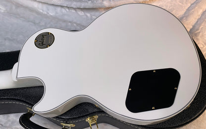 NEW! Gibson Les Paul Custom - Alpine White - Ebony Board - Authorized Dealer - 10.2 lbs - G06474