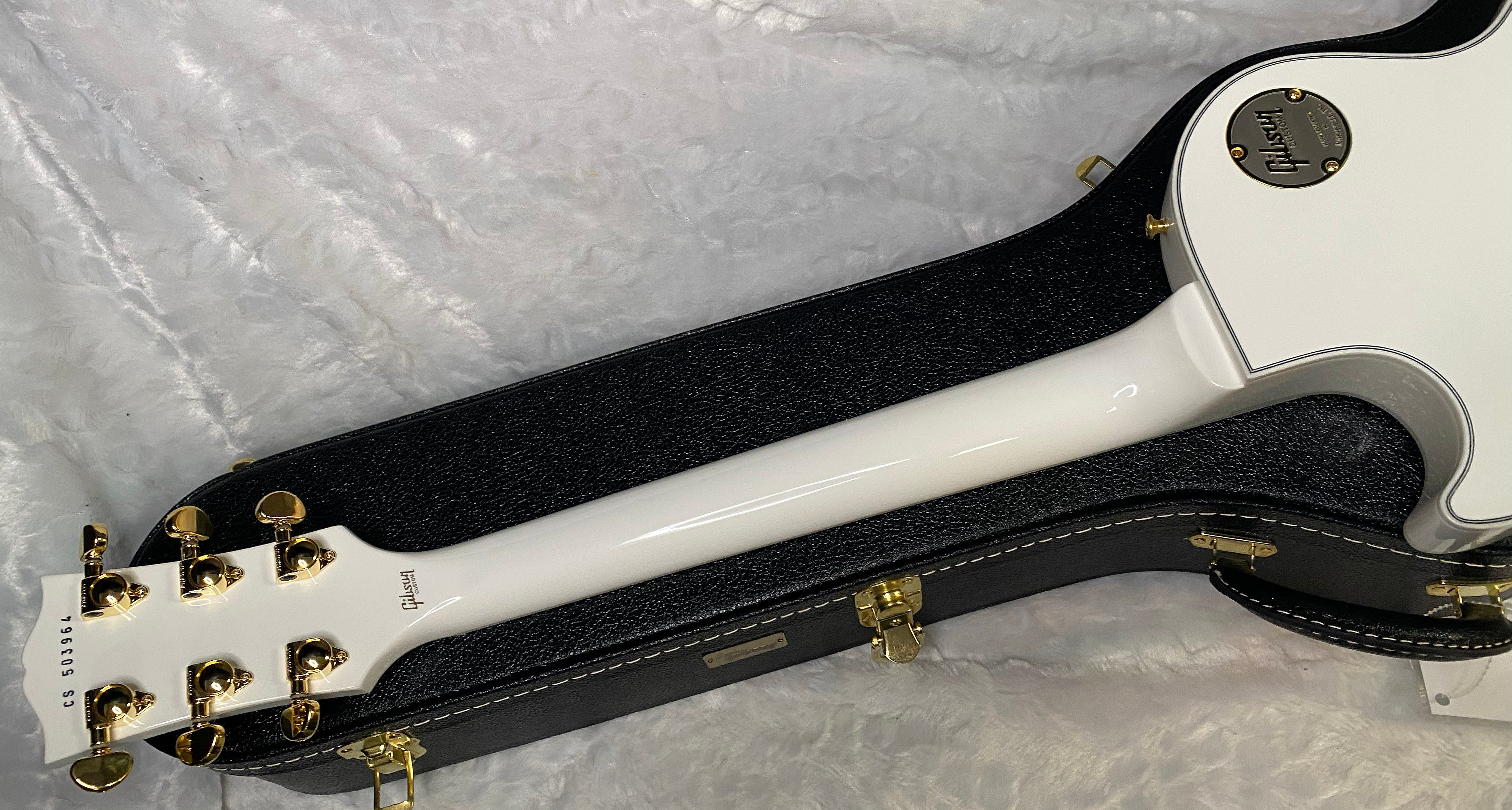 NEW! Gibson Les Paul Custom - Alpine White - Ebony Board - Authorized Dealer - 10.2 lbs - G06474