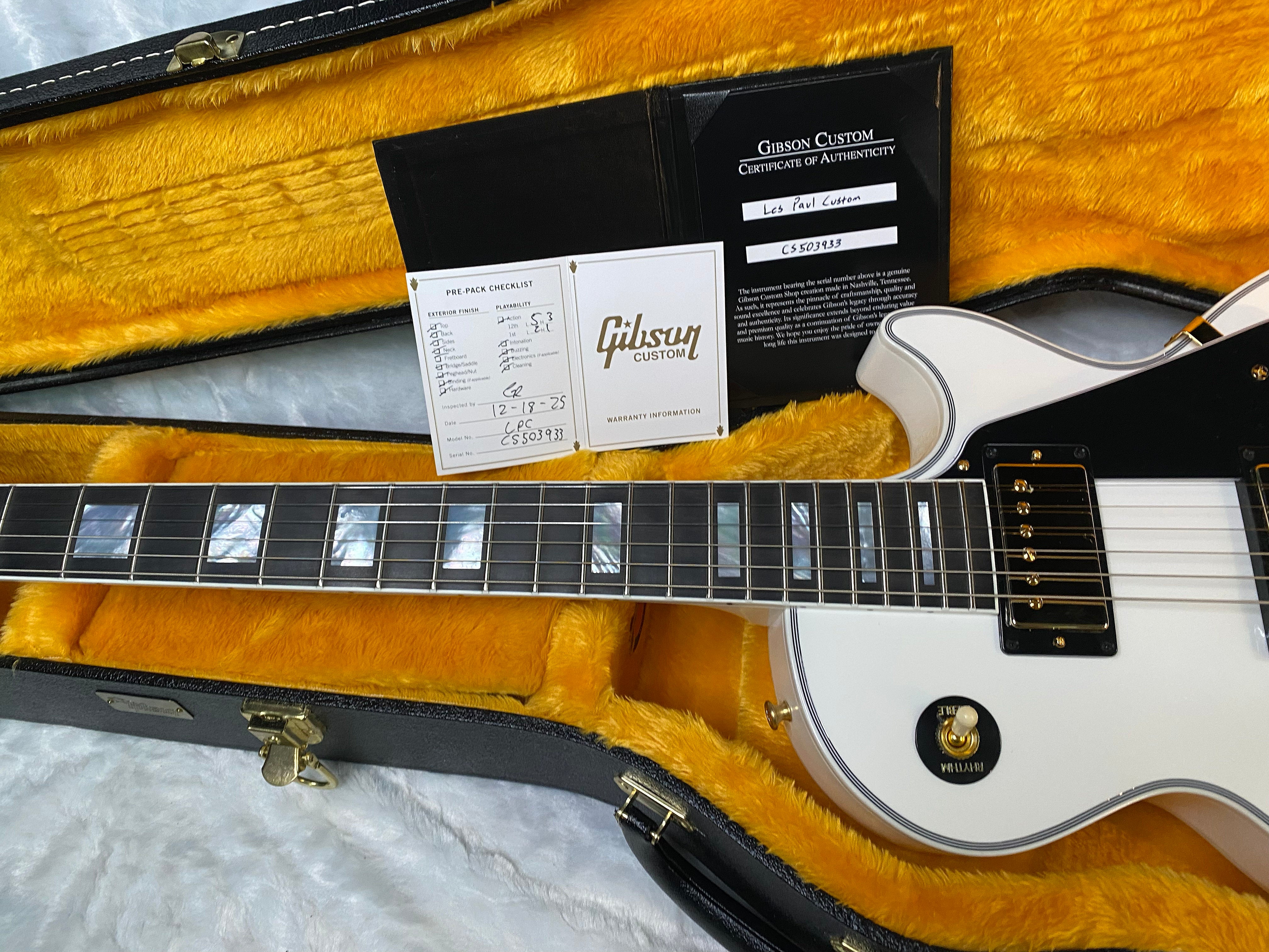 NEW! Gibson Les Paul Custom - Alpine White - Ebony Board - Authorized Dealer - 10 lbs - G06472