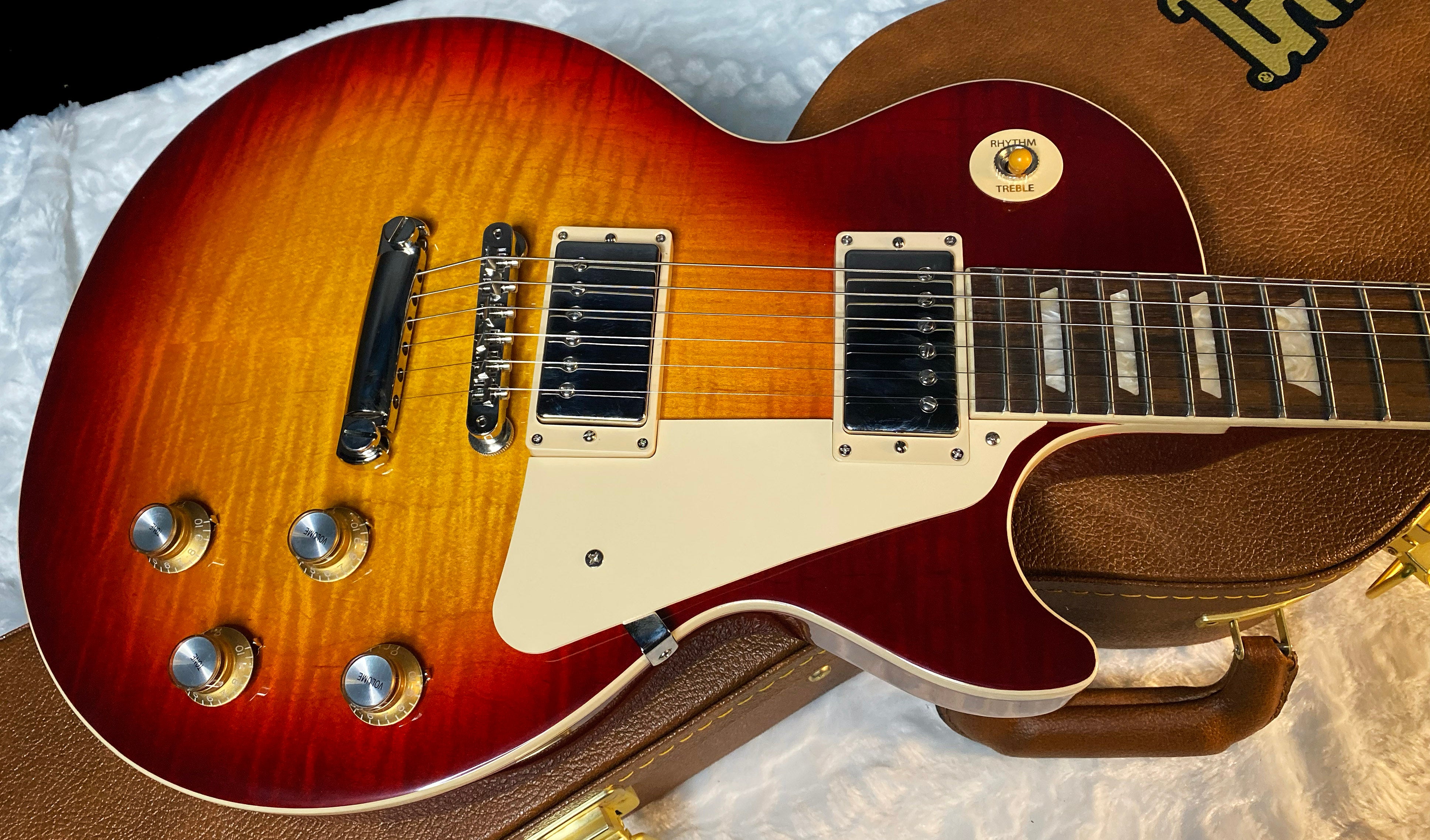 NEW! Gibson Les Paul 60's Standard - Dark Cherry Sunburst - Limited Edition - Authorized Dealer - AAA Flame Maple Top - 9.3lbs - G06102