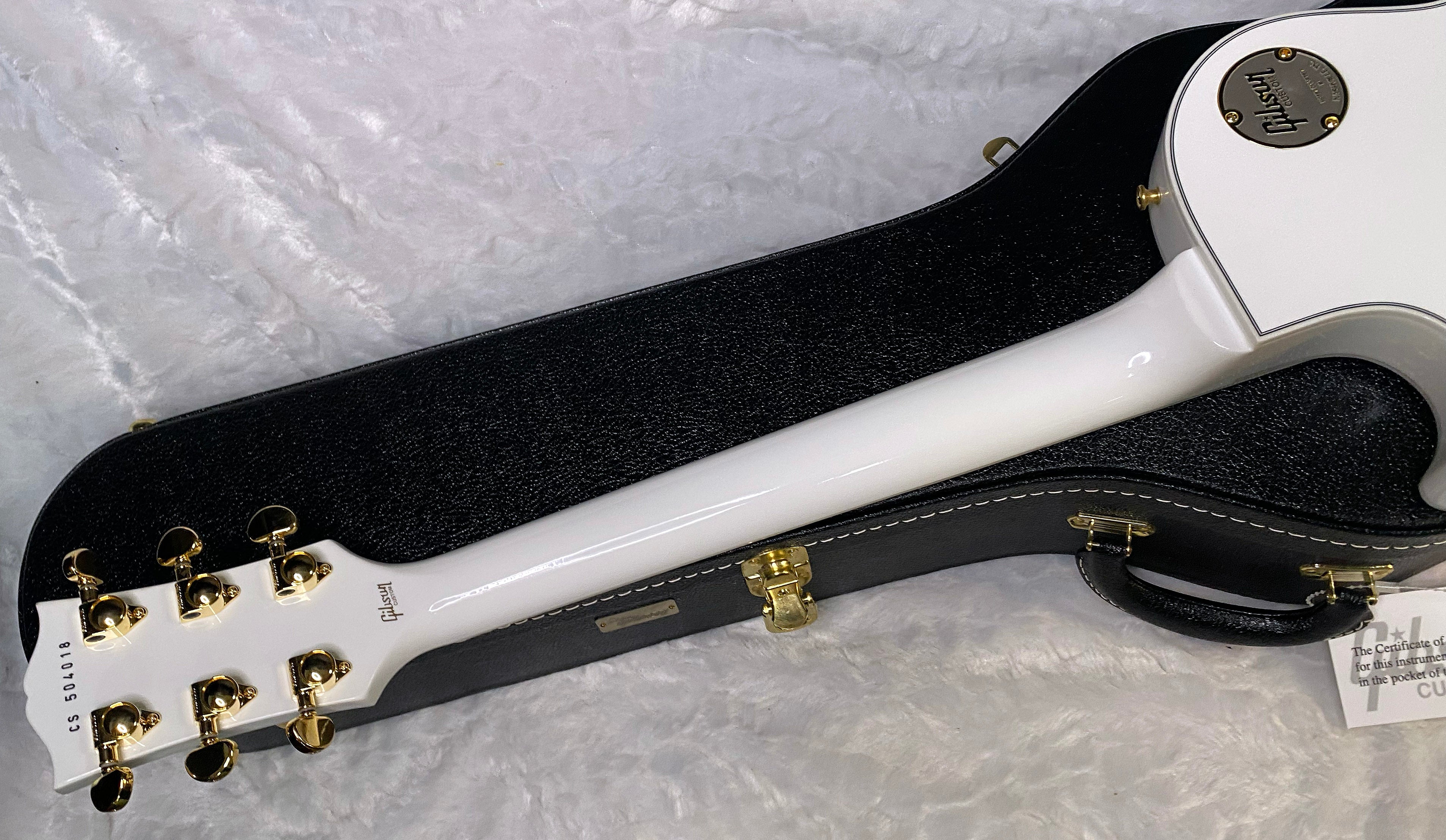 NEW! Gibson Les Paul Custom - Alpine White - Ebony Board - Authorized Dealer - 11.1 lbs WOW! - G06452
