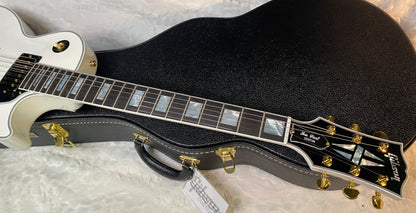 NEW! Gibson Les Paul Custom - Alpine White - Ebony Board - Authorized Dealer - Only 9.5 lbs - G06451