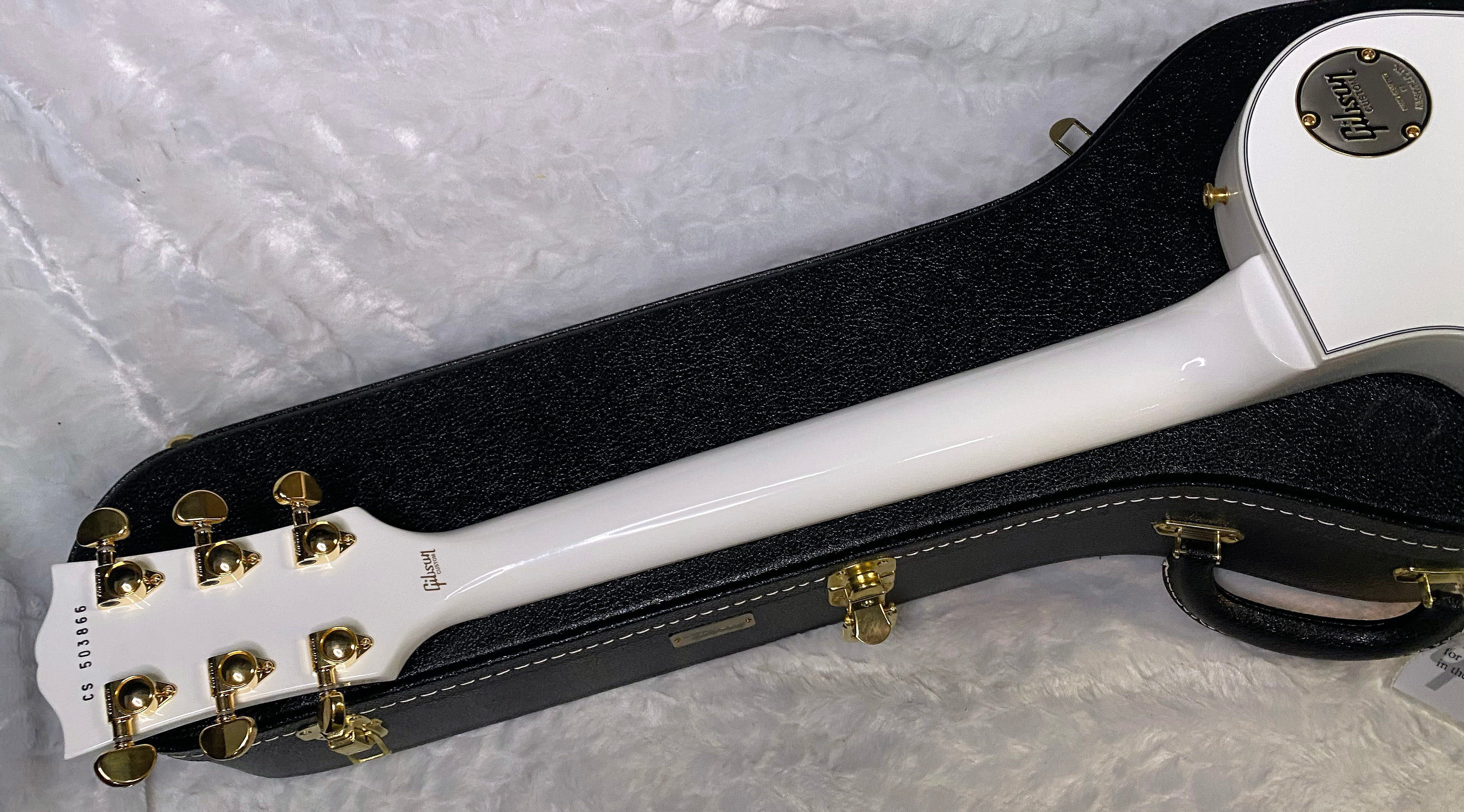 NEW! Gibson Les Paul Custom - Alpine White - Ebony Board - Authorized Dealer - Only 9.5 lbs - G06451