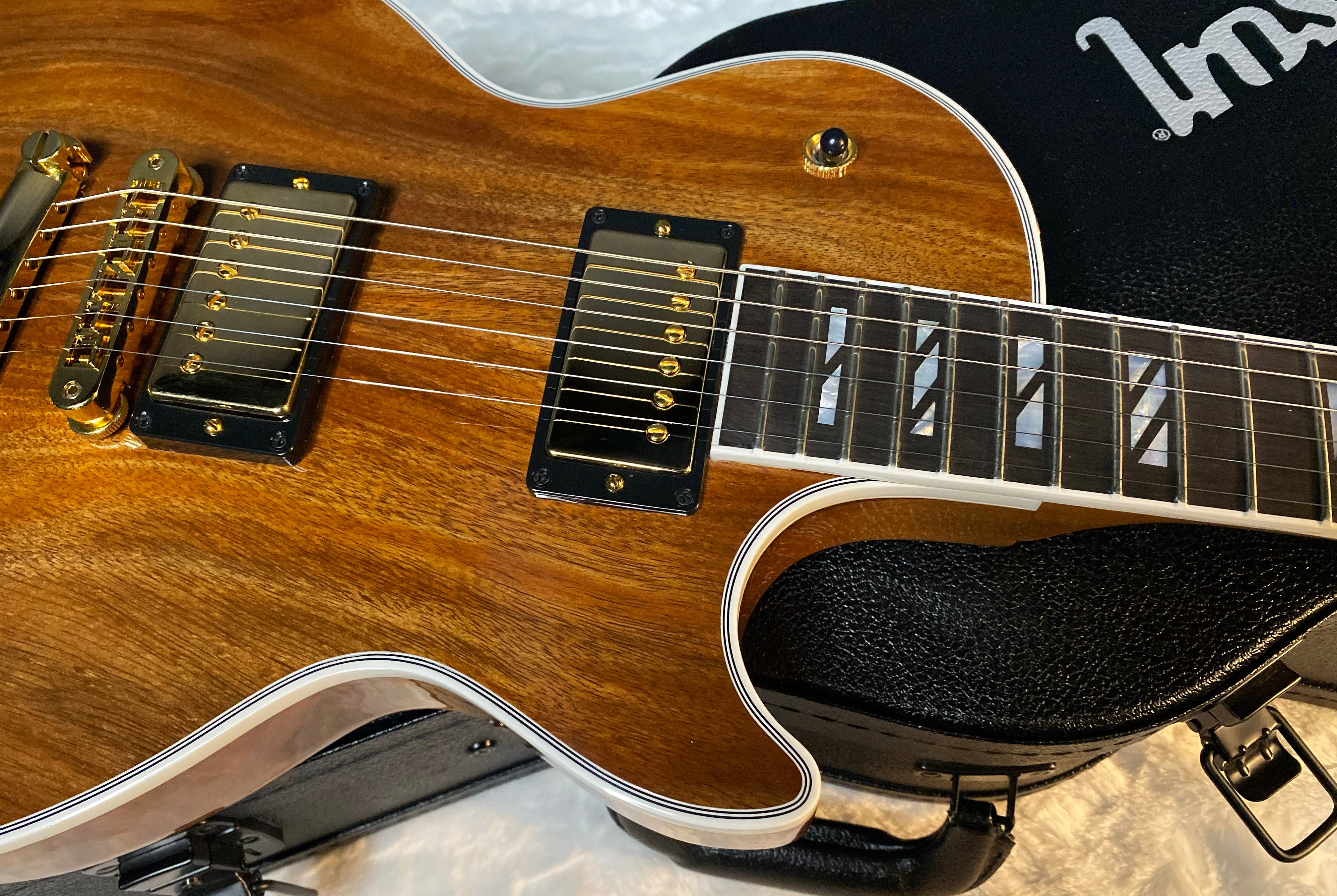 NEW ! Gibson Les Paul Supreme - Koa Top - Super Limited Edition - Authorized Dealer - Only 8.3 lbs - G06106