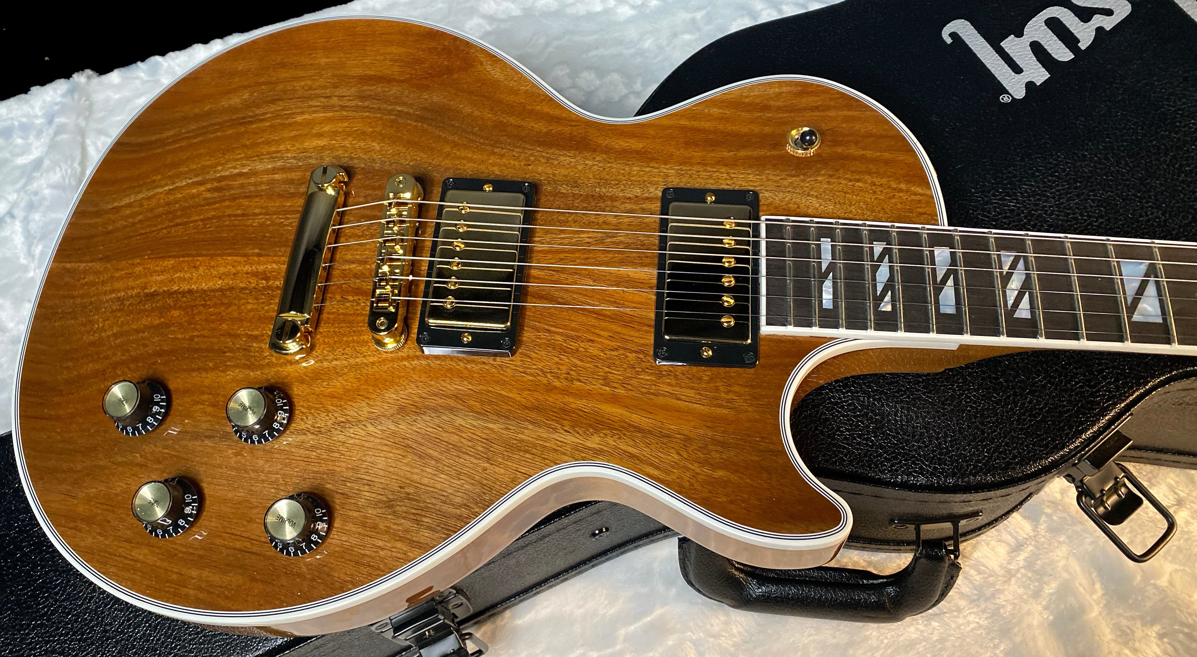NEW ! Gibson Les Paul Supreme - Koa Top - Super Limited Edition - Authorized Dealer - Only 8.3 lbs - G06106