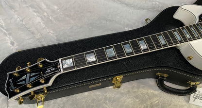 NEW! Gibson Les Paul Custom - Alpine White - Ebony Board - Authorized Dealer - 10.1 lbs - G06442