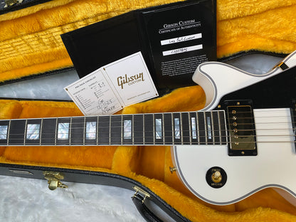 NEW! Gibson Les Paul Custom - Alpine White - Ebony Board - Authorized Dealer - 10.1 lbs - G06442