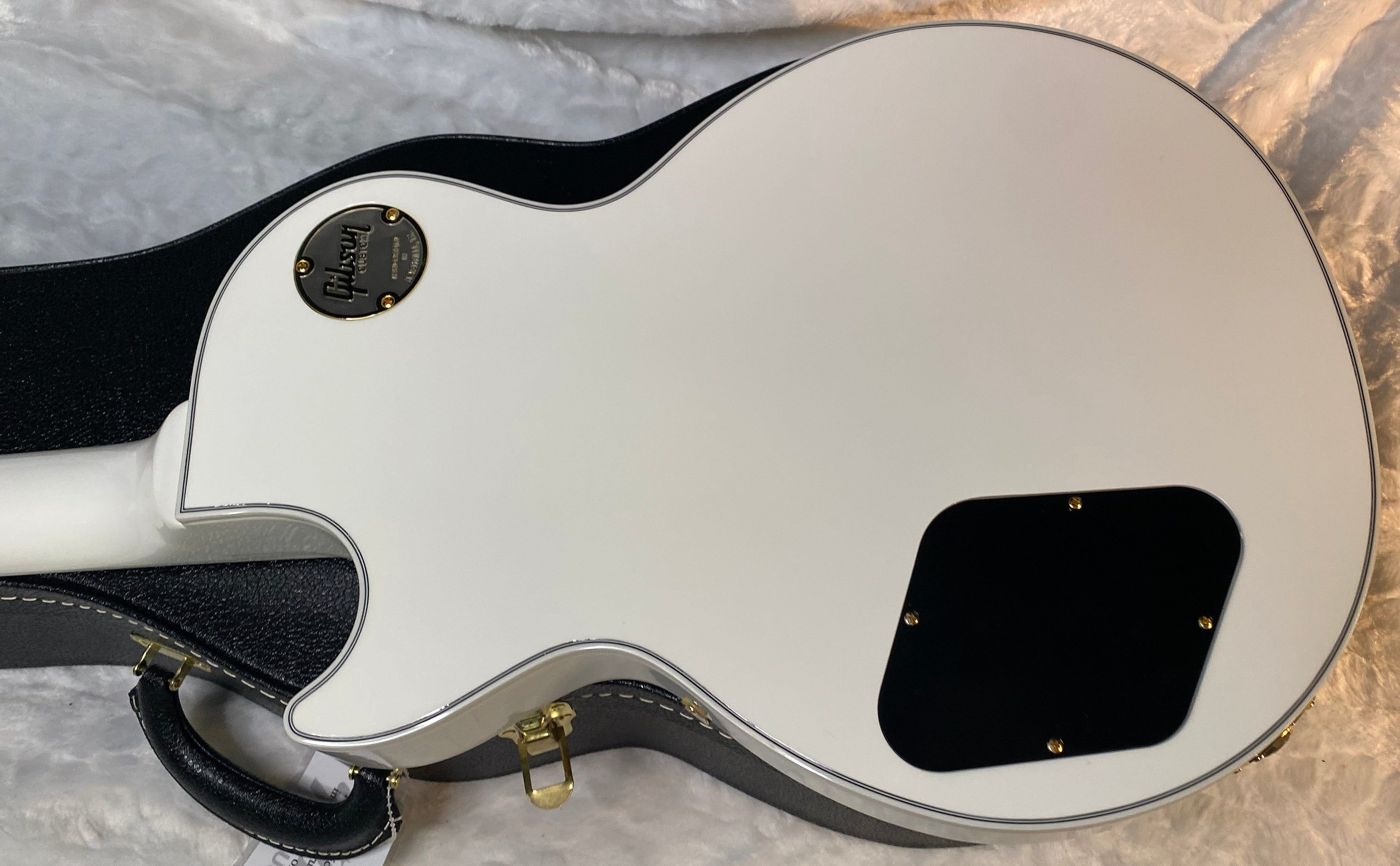 NEW! Gibson Les Paul Custom - Alpine White - Ebony Board - Authorized Dealer - Only 9.4lbs - G06414