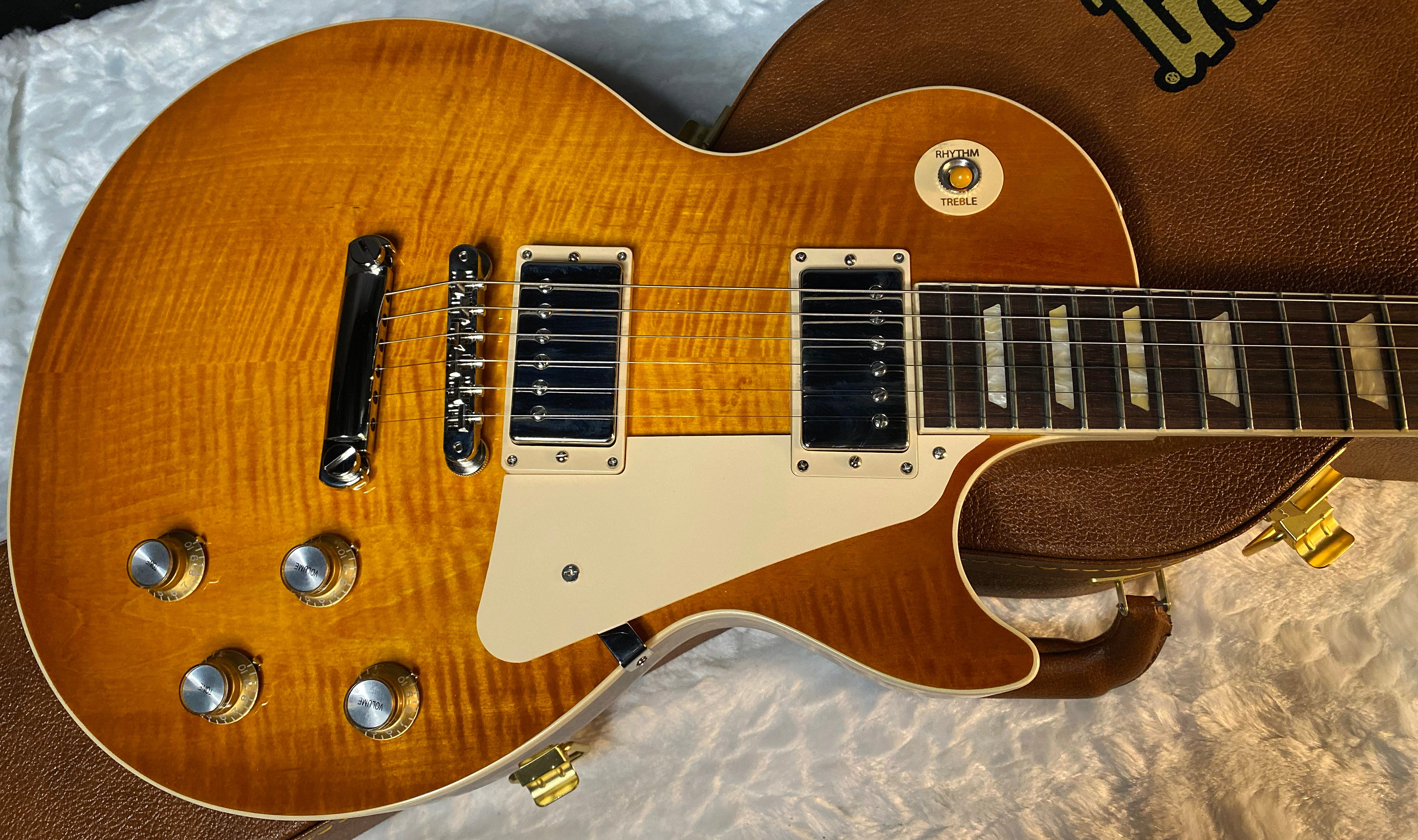 NEW! Gibson Les Paul 60's Standard - Honey Lemon Burst - Limited Edition - Authorized Dealer - AAA Flame Maple Top - 9 lbs - G06093