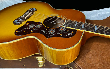 NEW! ! Gibson SJ-200 Original Acoustic Electric - Heritage Cherry Sunburst - Authorized Dealer - 5.4 lbs - G05443