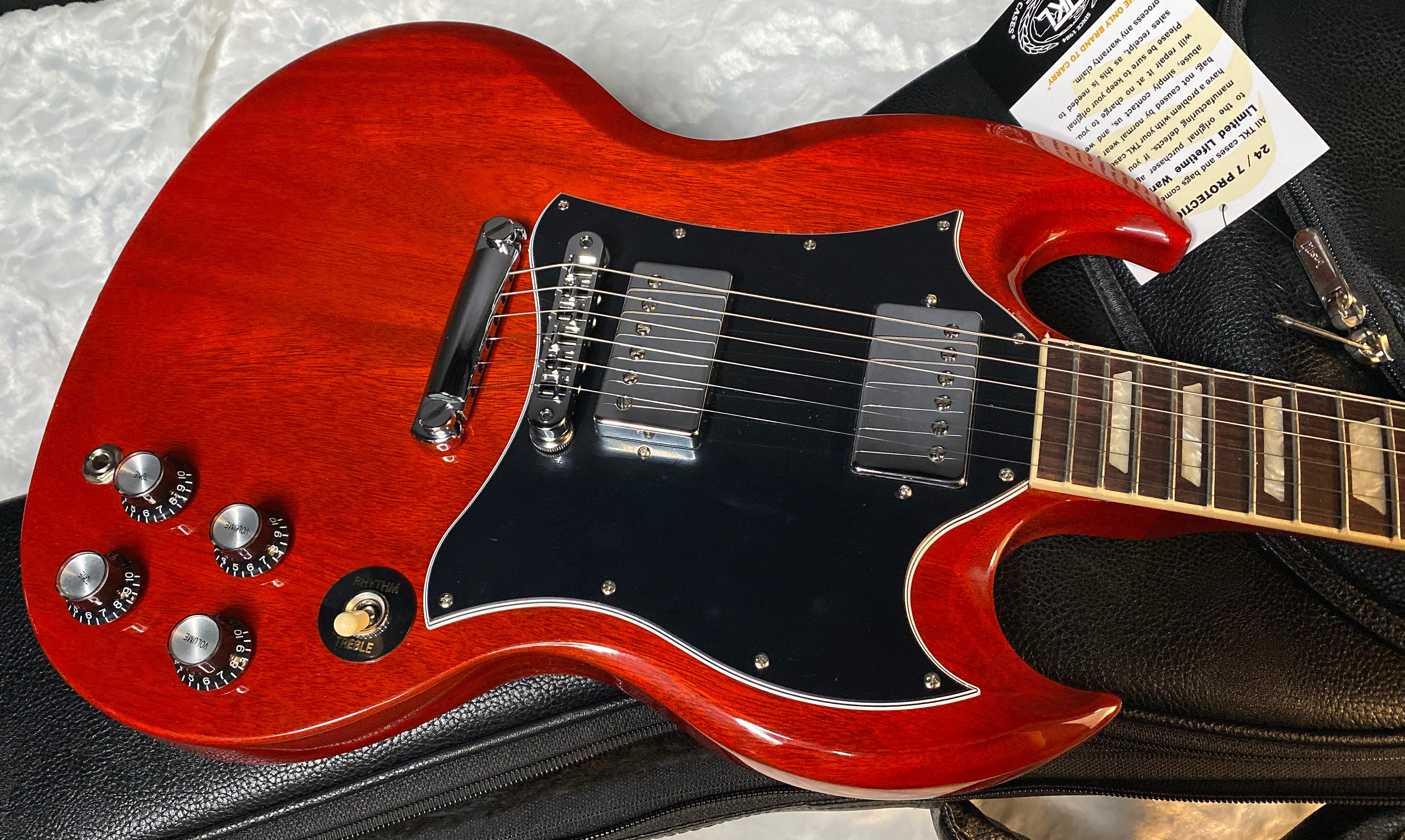 NEW! Gibson SG Standard Electric Guitar - Heritage Cherry - Only 6.7 lbs - Authorized Dealer - G06070