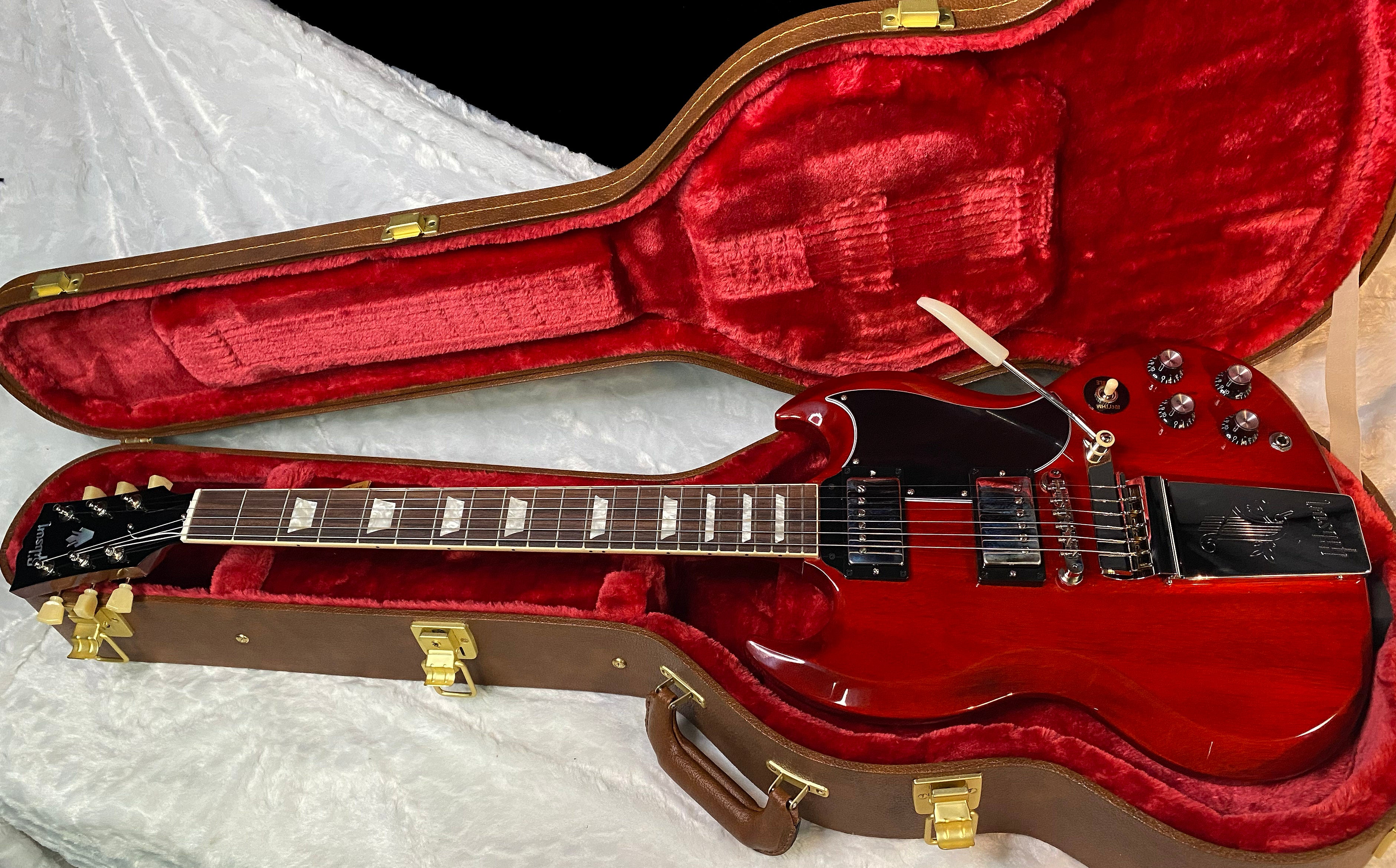 NEW! Gibson SG Standard '61 Maestro Vibrola Vintage Cherry - 7.3 lbs - Authorized Dealer! G06888