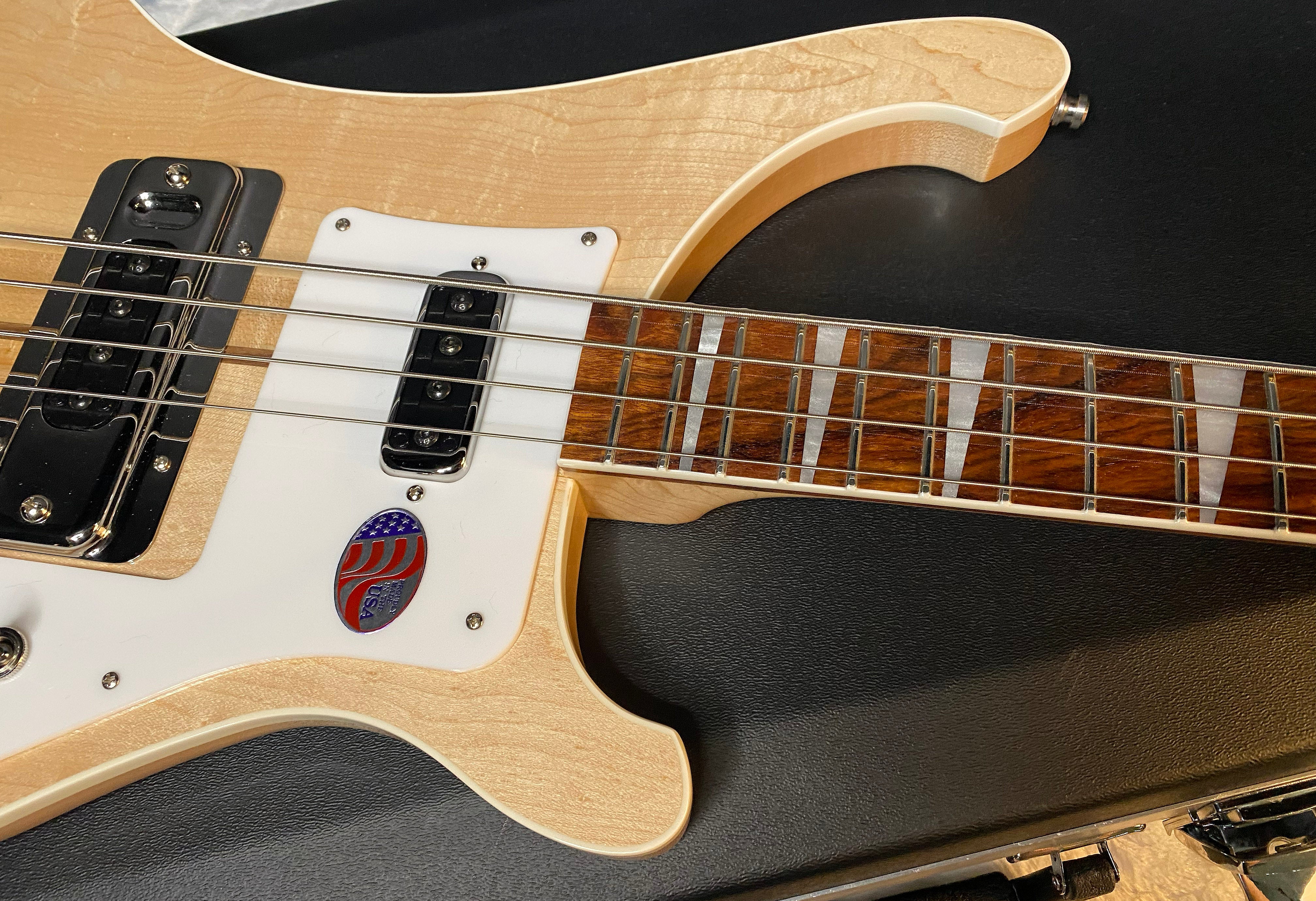 NEW! Rickenbacker 4003 Maple Glo MG - 4-String Bass - Authorized Dealer - 9.7 lbs - G06153