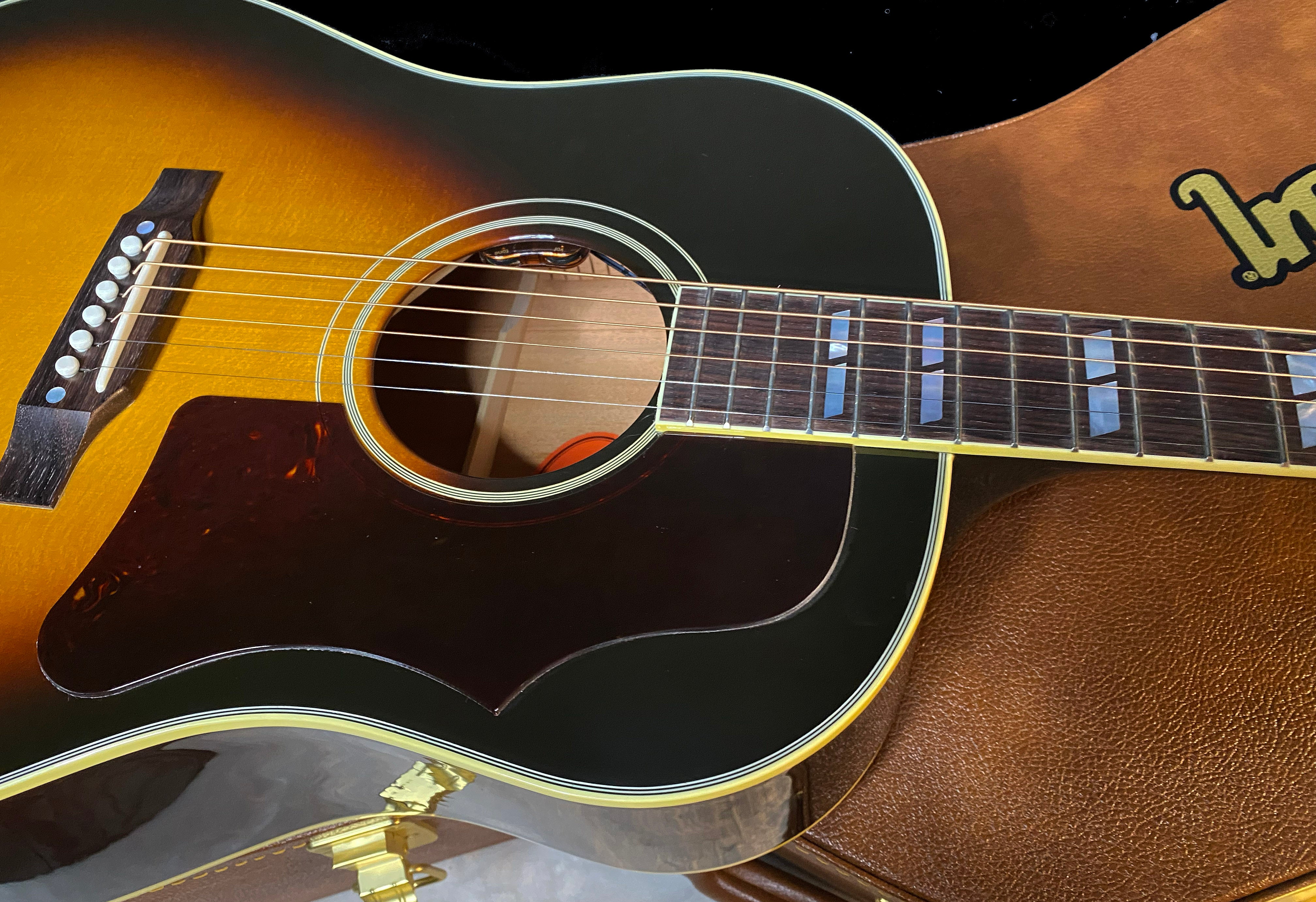 NEW ! Gibson Southern Jumbo Original Vintage Sunburst - 4.5 lbs - Authorized Dealer - In Stock - Warranty- G06165