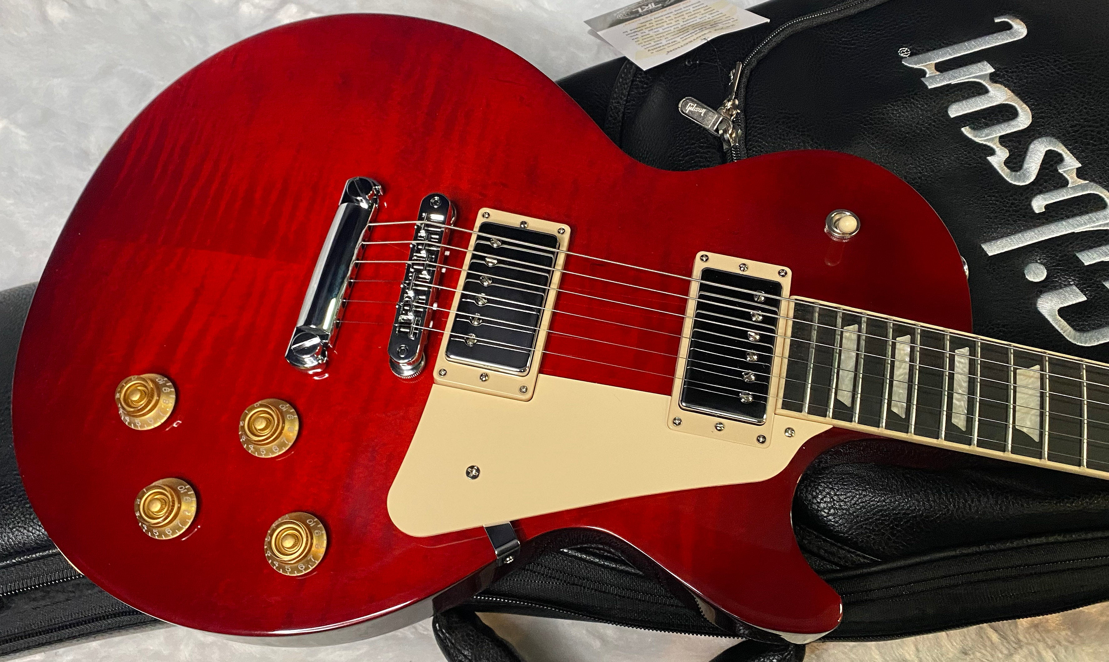 NEW ! Gibson Les Paul Studio Session - Cherry Finish - Authorized Dealer - 8.65 lbs - G06892