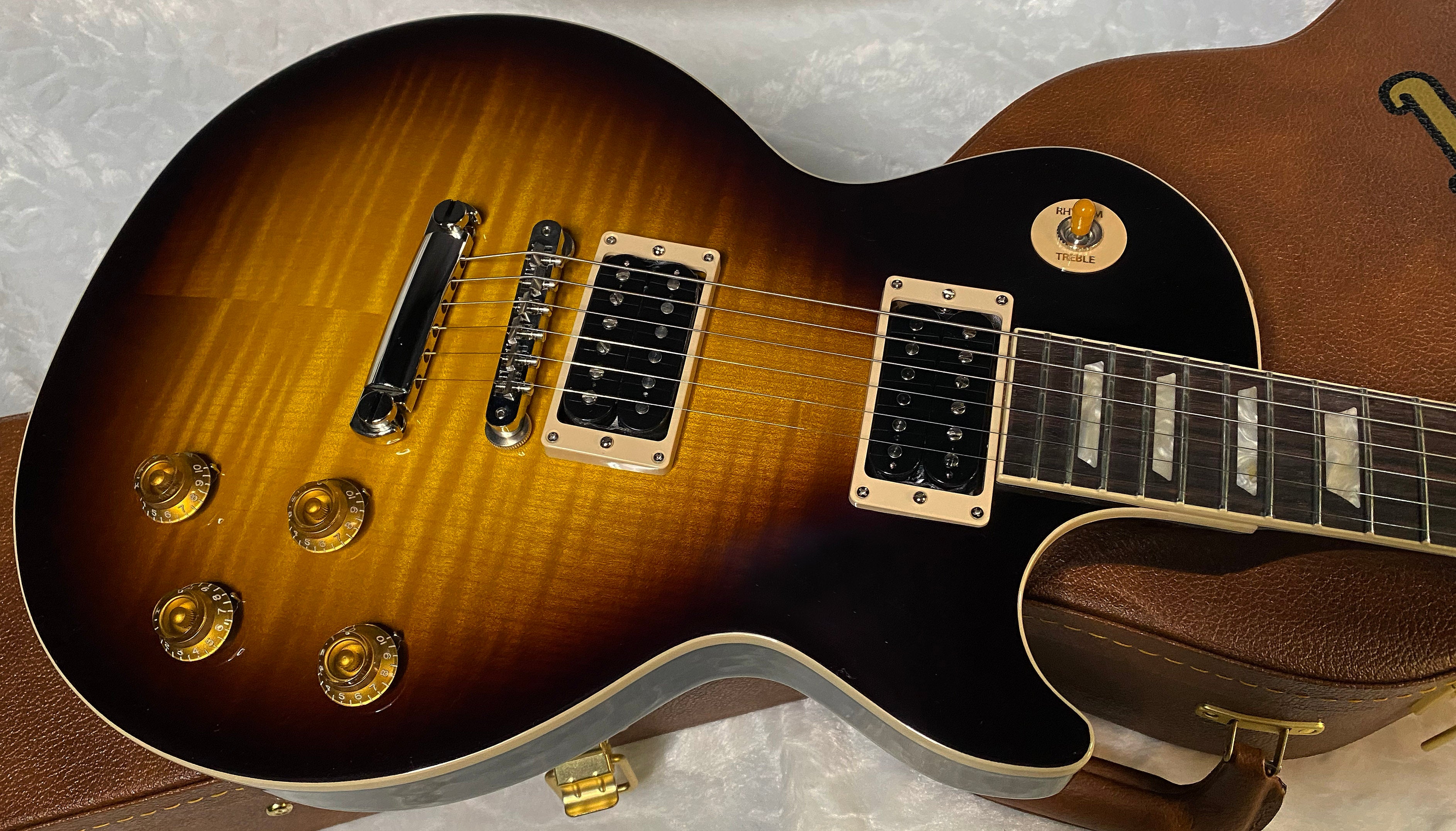 NEW ! Gibson Slash Les Paul Standard - November Burst - Only 8.6 lbs ...