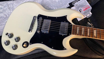 NEW ! Gibson SG Standard - Classic White Finish - Original Gibson Leather Gig Bag - Authorized Dealer - Only 6.1 lbs - G06177