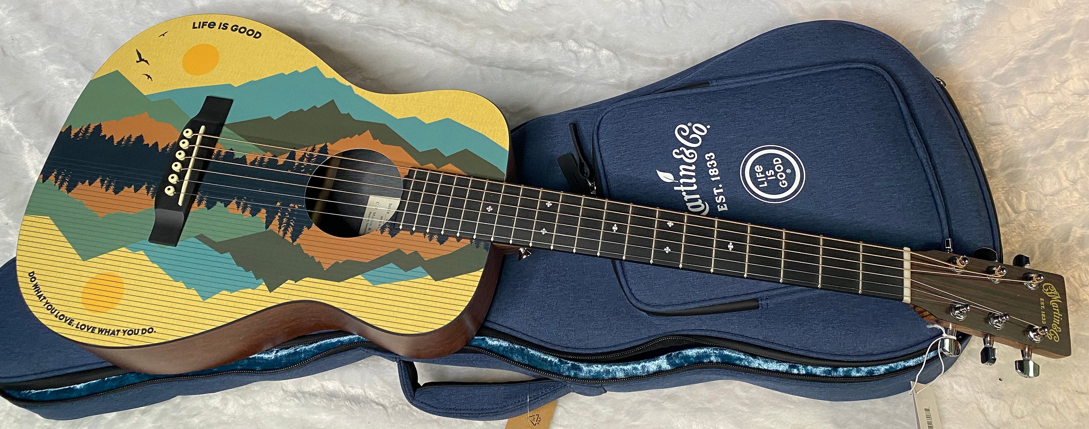 NEW! Martin LX1 Little Martin Acoustic Guitar - "Life is Good" - 3.65lbs - Gig Bag - Authorized Dealer - G06936
