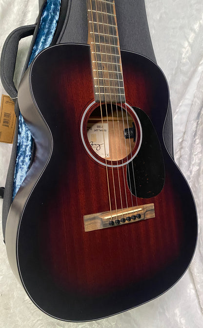 NEW! Martin 000 Jr E Jeff Tweedy Acoustic Guitar - Tweedy Burst - 4.25 lbs - Authorized Dealer - G06926