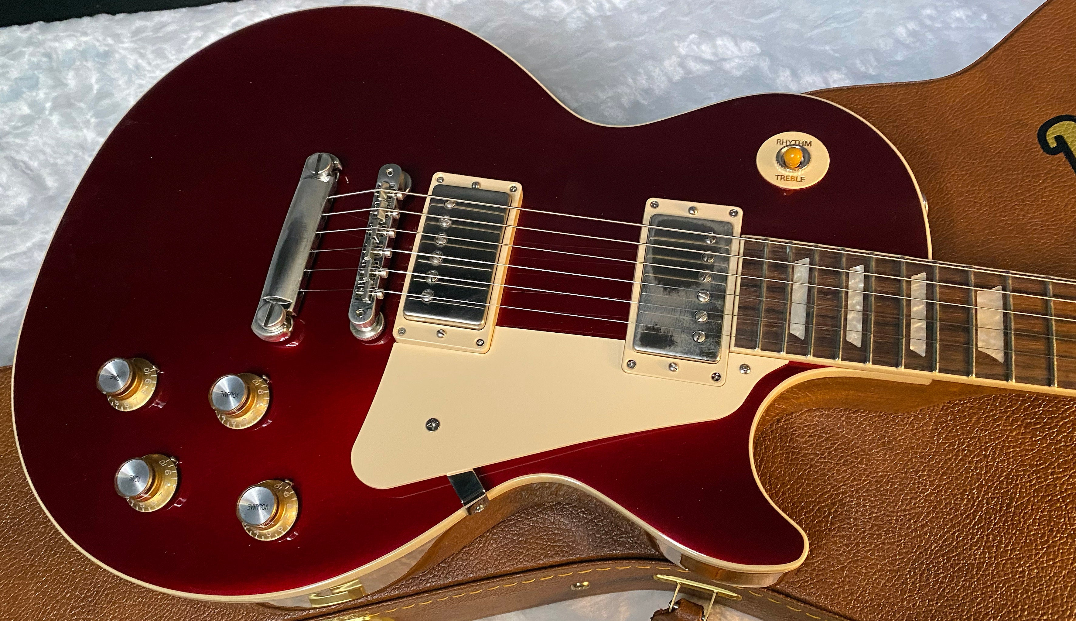 NEW ! Gibson Les Paul Standard '60s - Sparkling Burgundy - 9.8lbs - Authorized Dealer - G06174