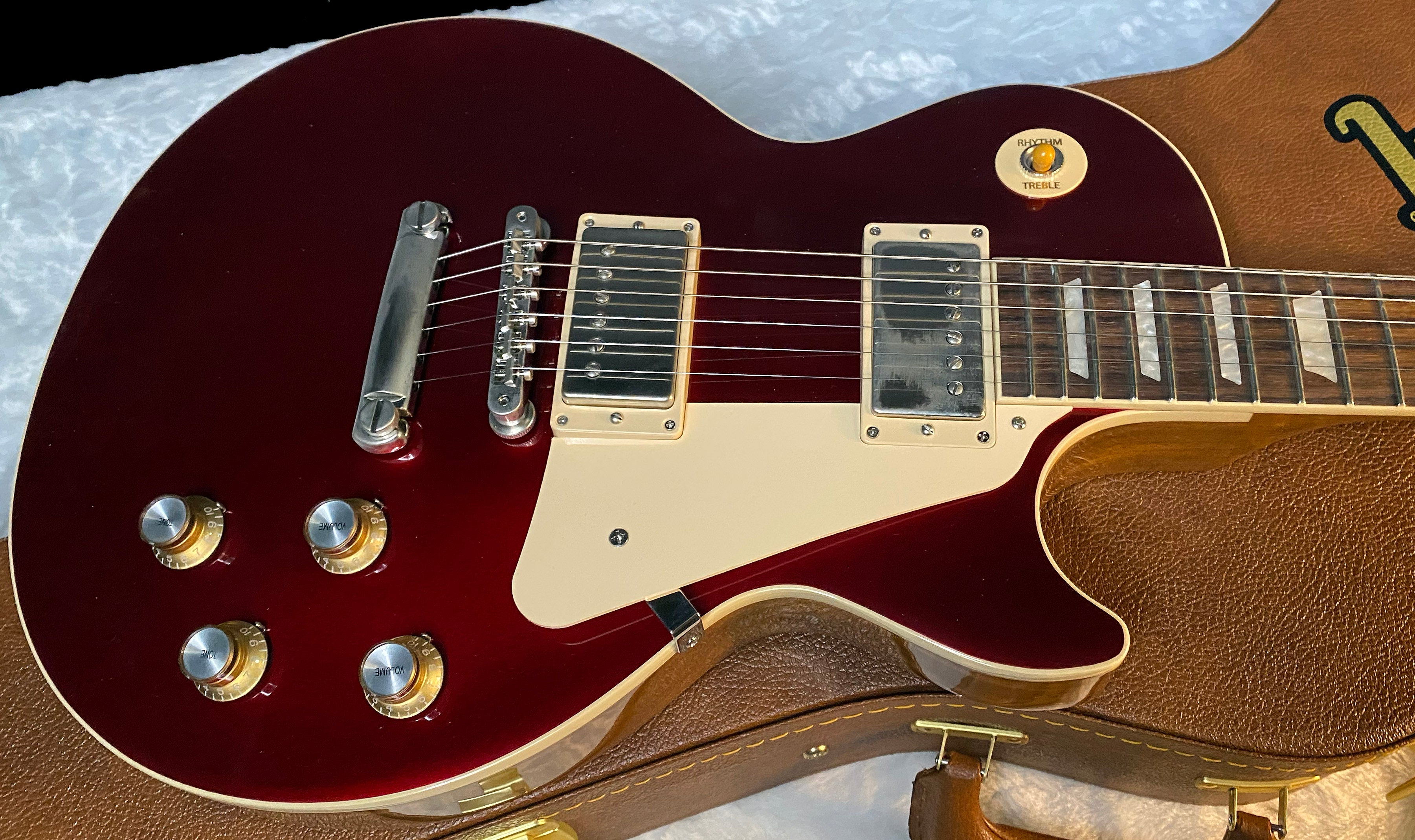 NEW ! Gibson Les Paul Standard '60s - Sparkling Burgundy - 9.8lbs - Authorized Dealer - G06174