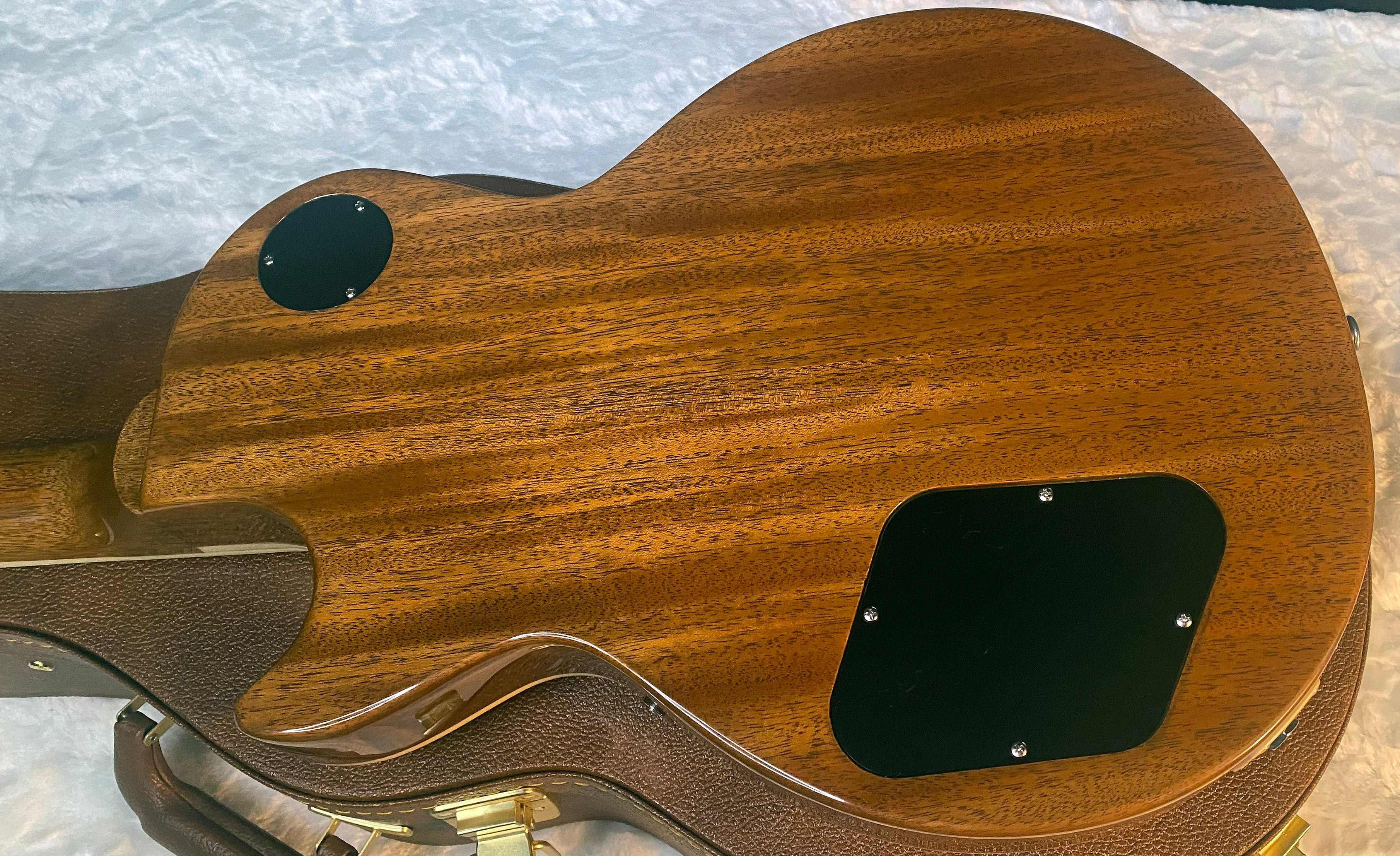 NEW ! Gibson Les Paul Standard '60s - Sparkling Burgundy - 9.35lbs - Authorized Dealer - G06172