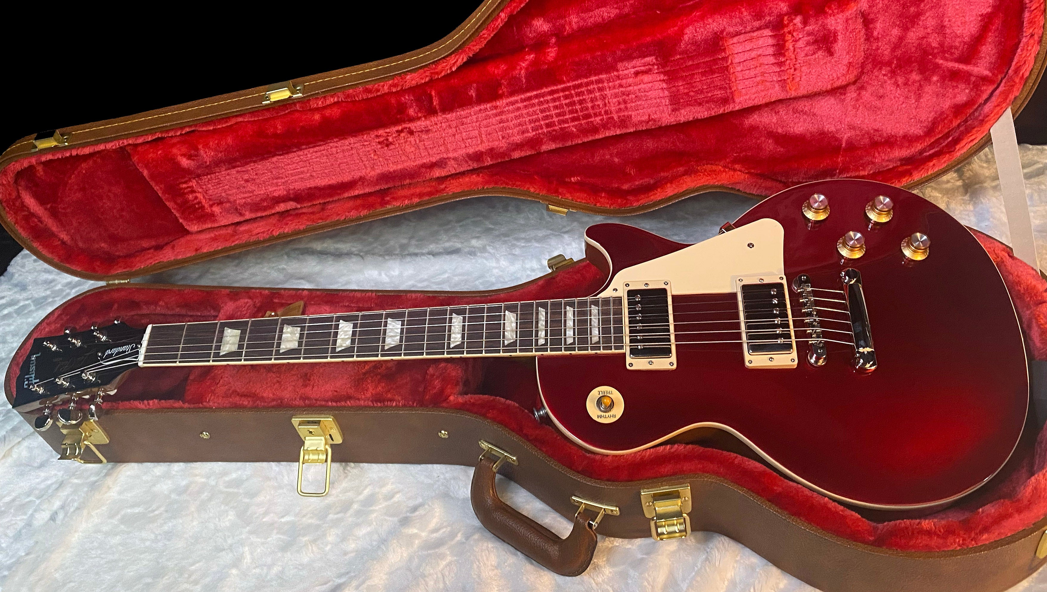 NEW ! Gibson Les Paul Standard '60s - Sparkling Burgundy - 9.35lbs - Authorized Dealer - G06172