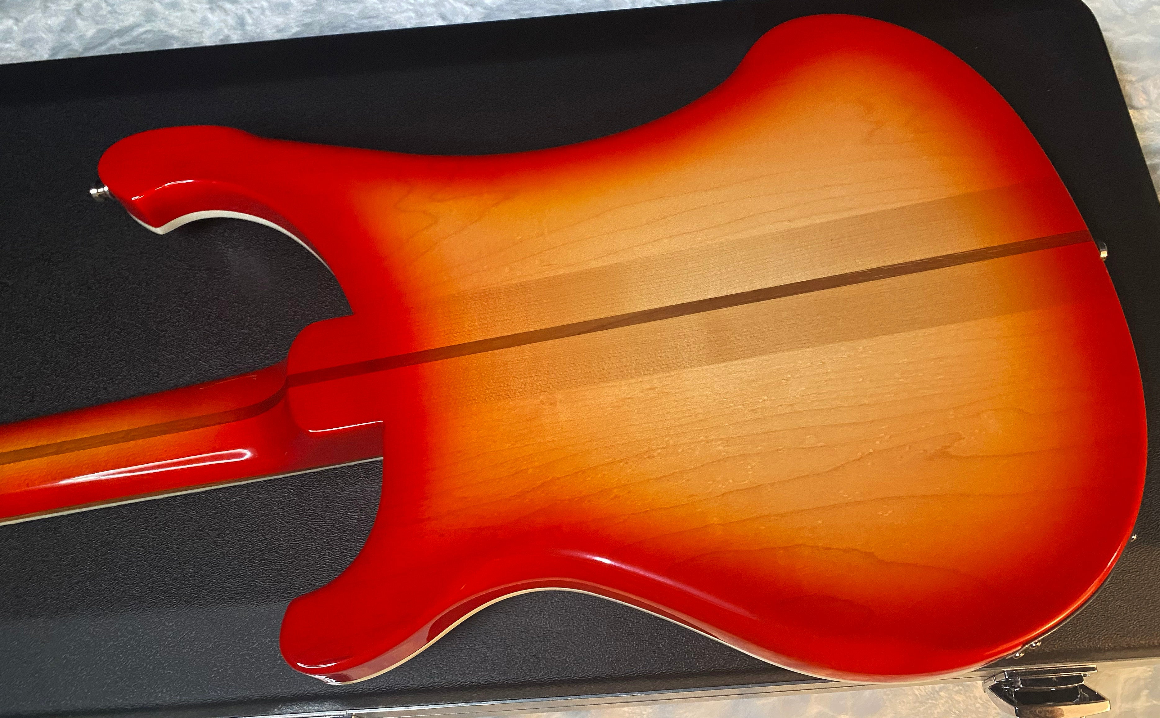 NEW! Rickenbacker 4003 Fire Glo FG - 4-String Bass - Authorized Dealer - 9.4 lbs - G06189